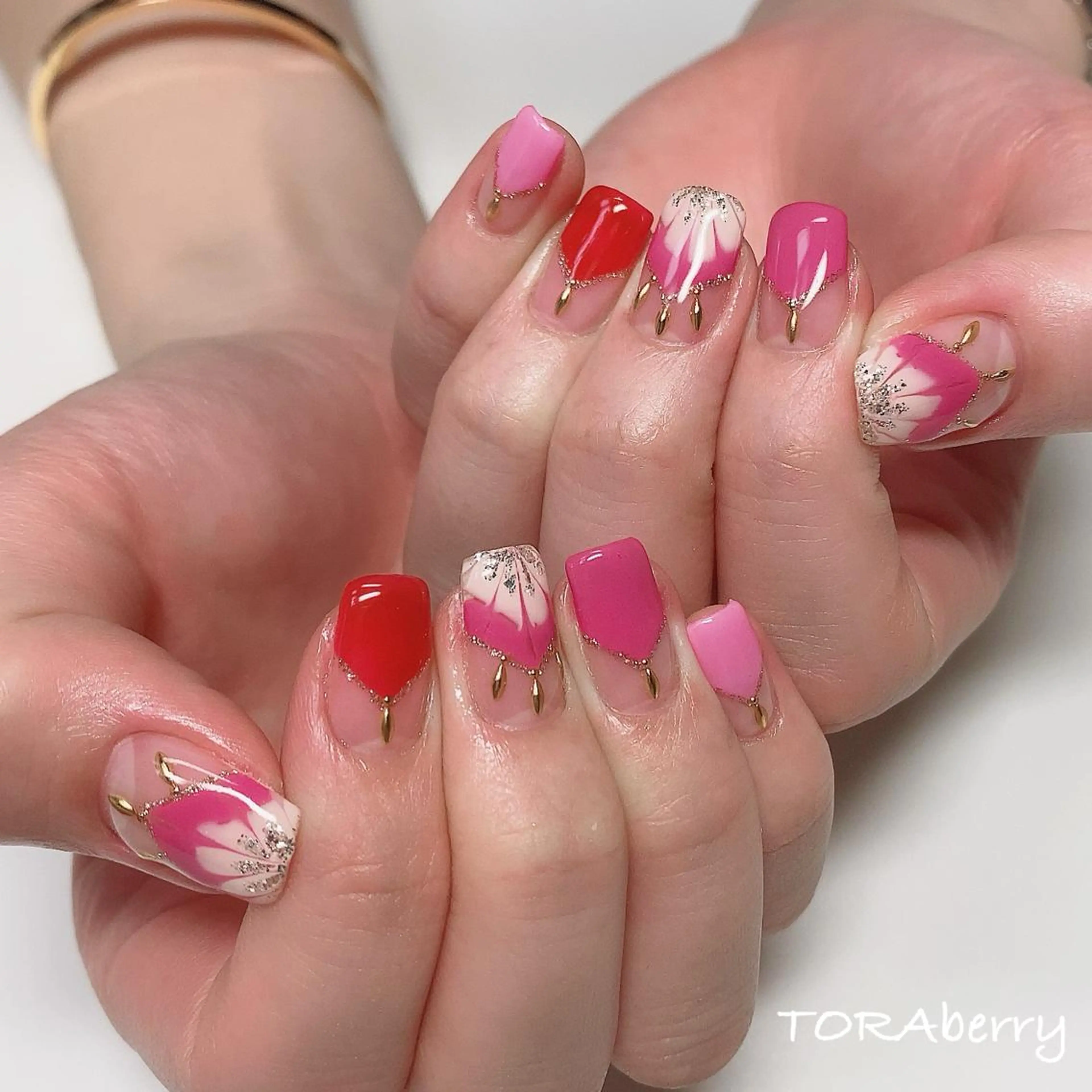 ネイル ハンドネイル ネイリスト なつみのネイルデザイン