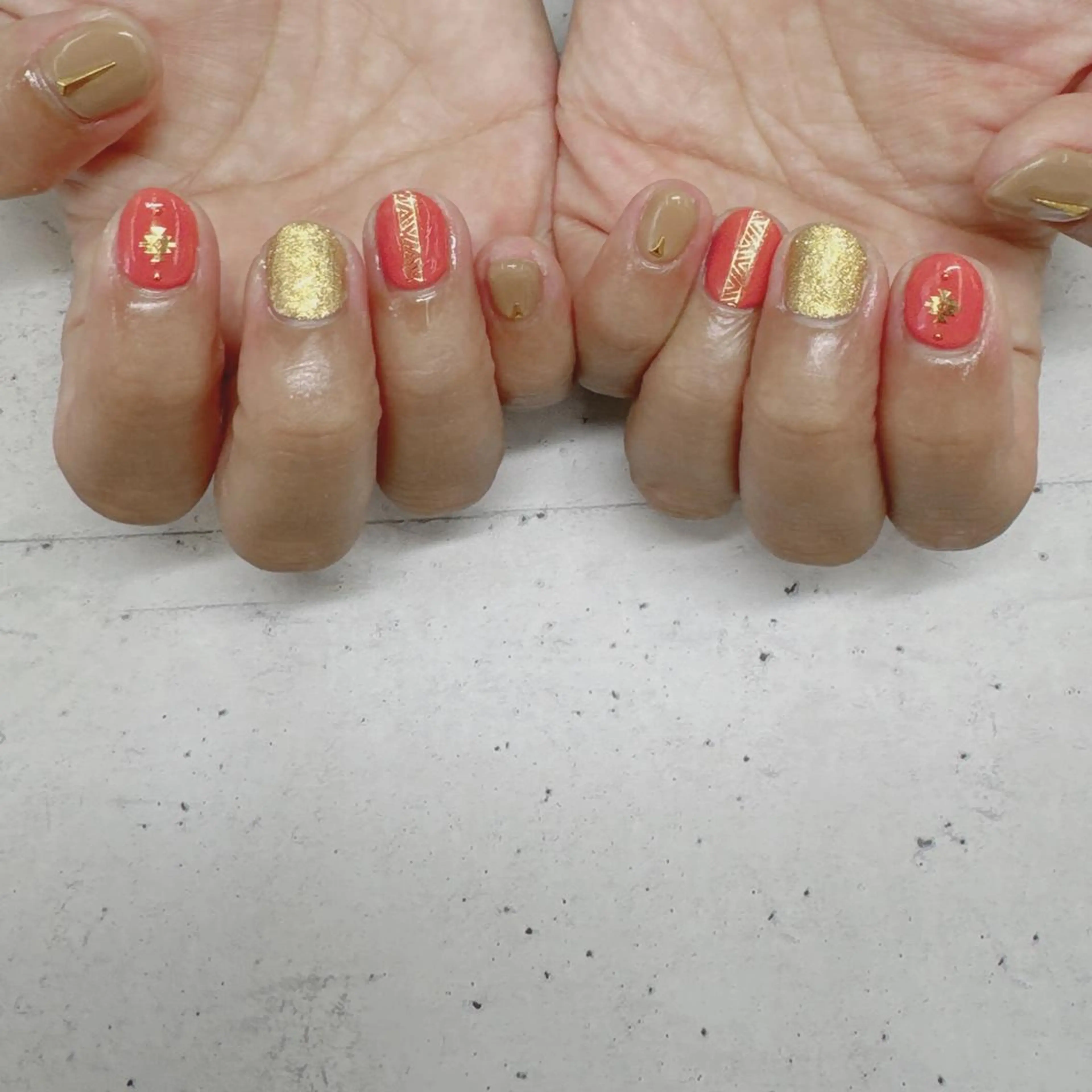 ネイル Nail salon Honey Beeのネイルデザイン