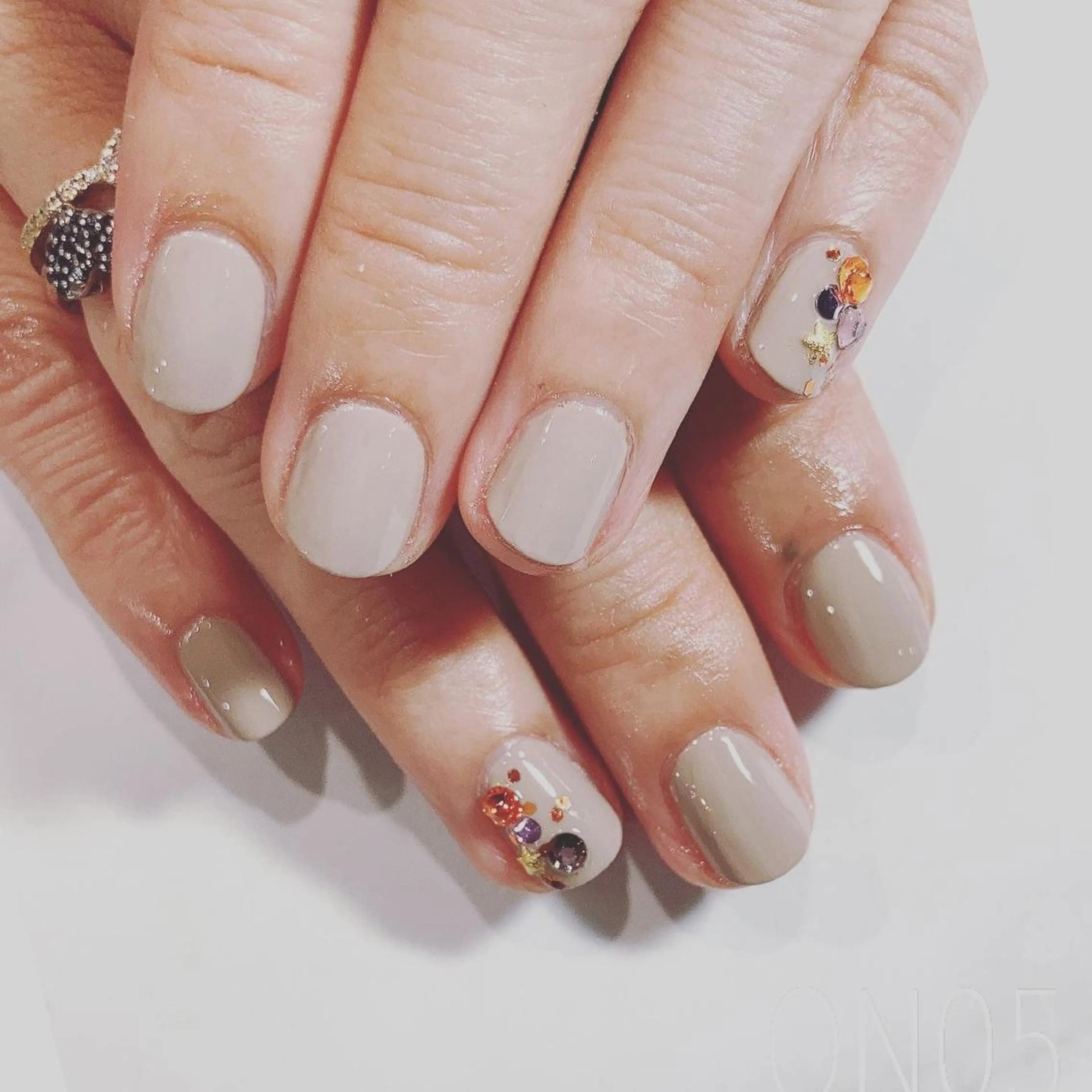 ネイル 園 寛子 （ネイリスト）のネイルデザイン