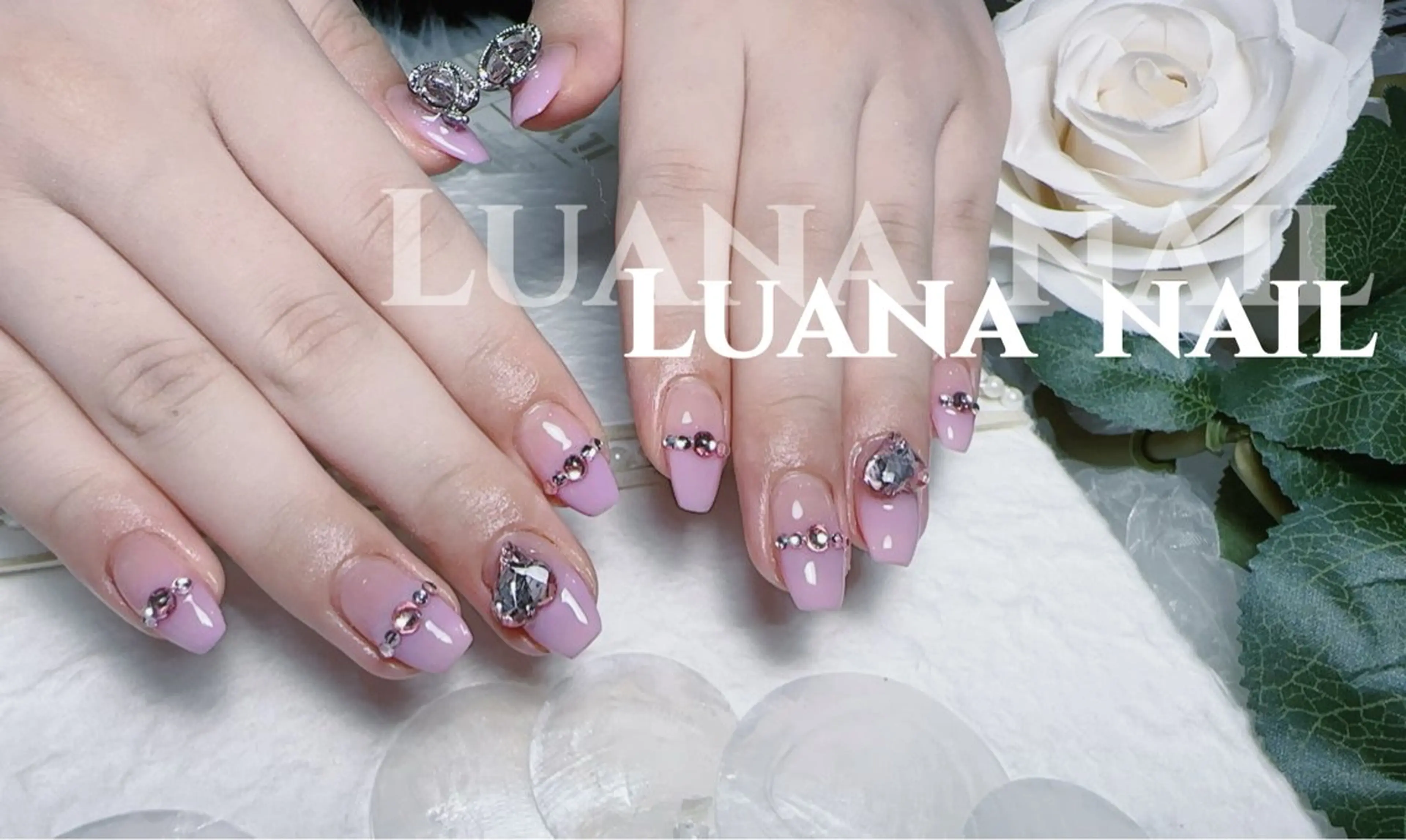 ネイル ルアナネイル サロンのネイルデザイン