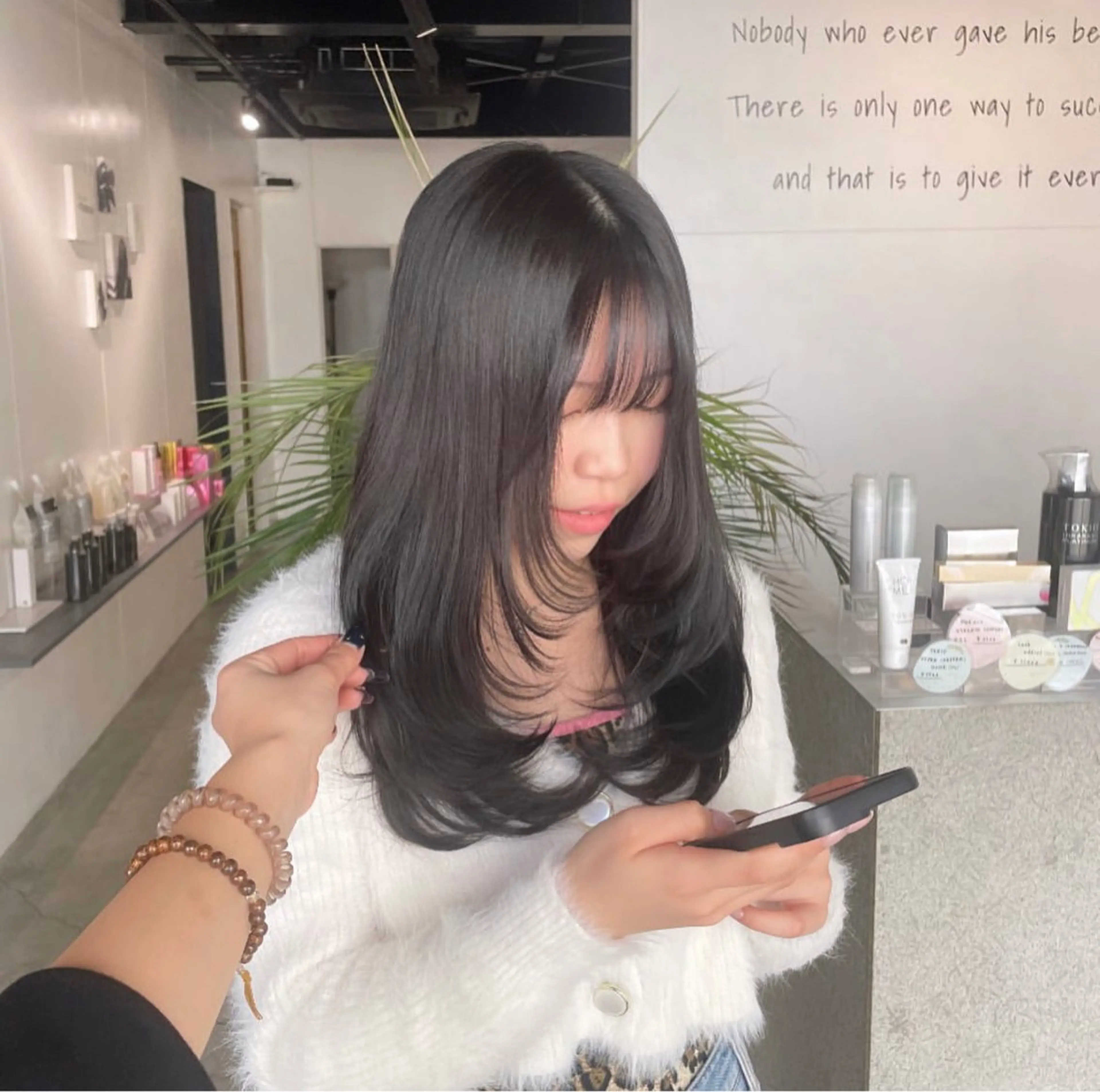 レイヤーカット＋潤いトリートメントの写真