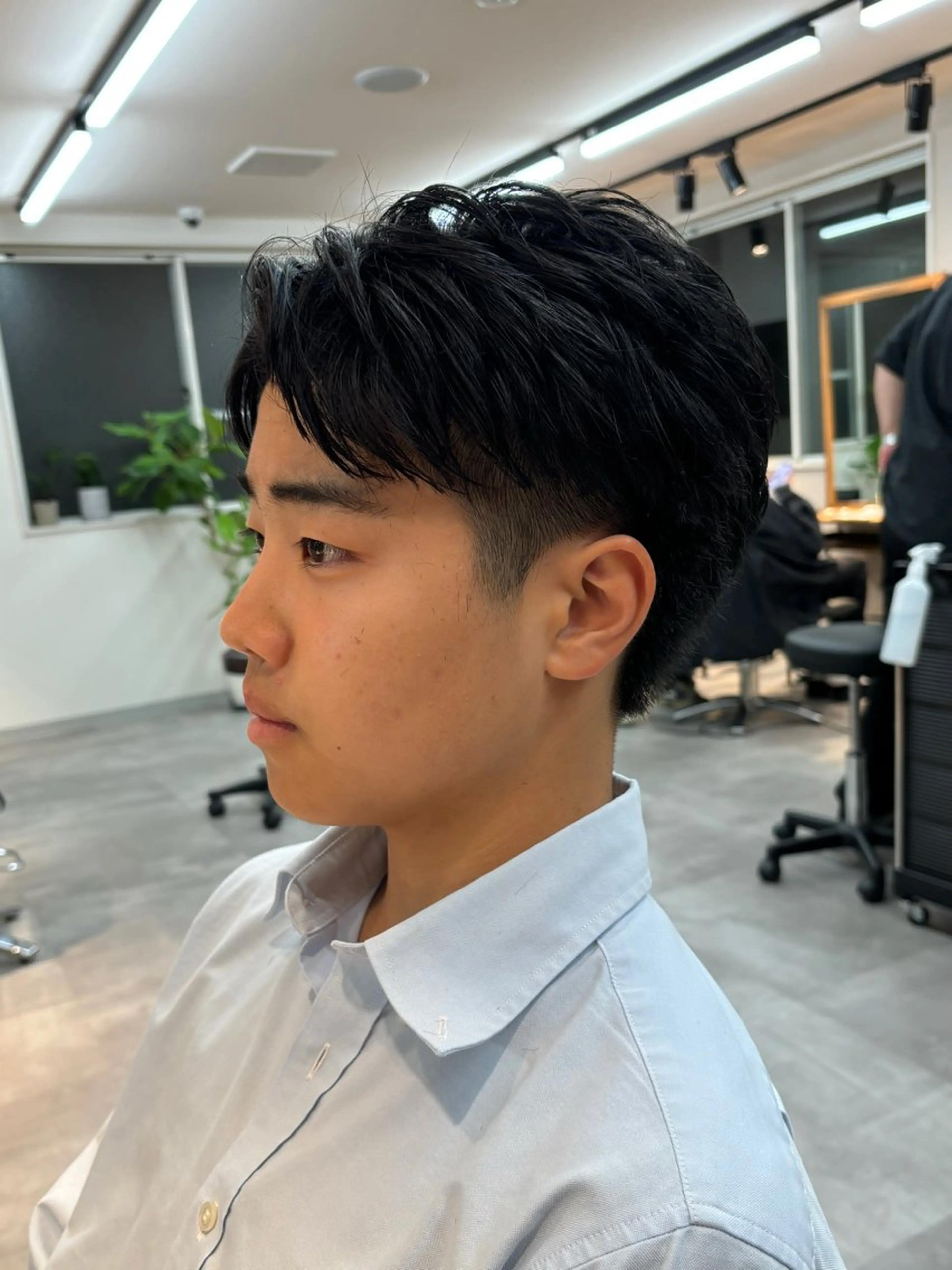 メンズ アップバング メンズショート カット 保立/フェザーパーマ /メンズカット千葉のヘアスタイル