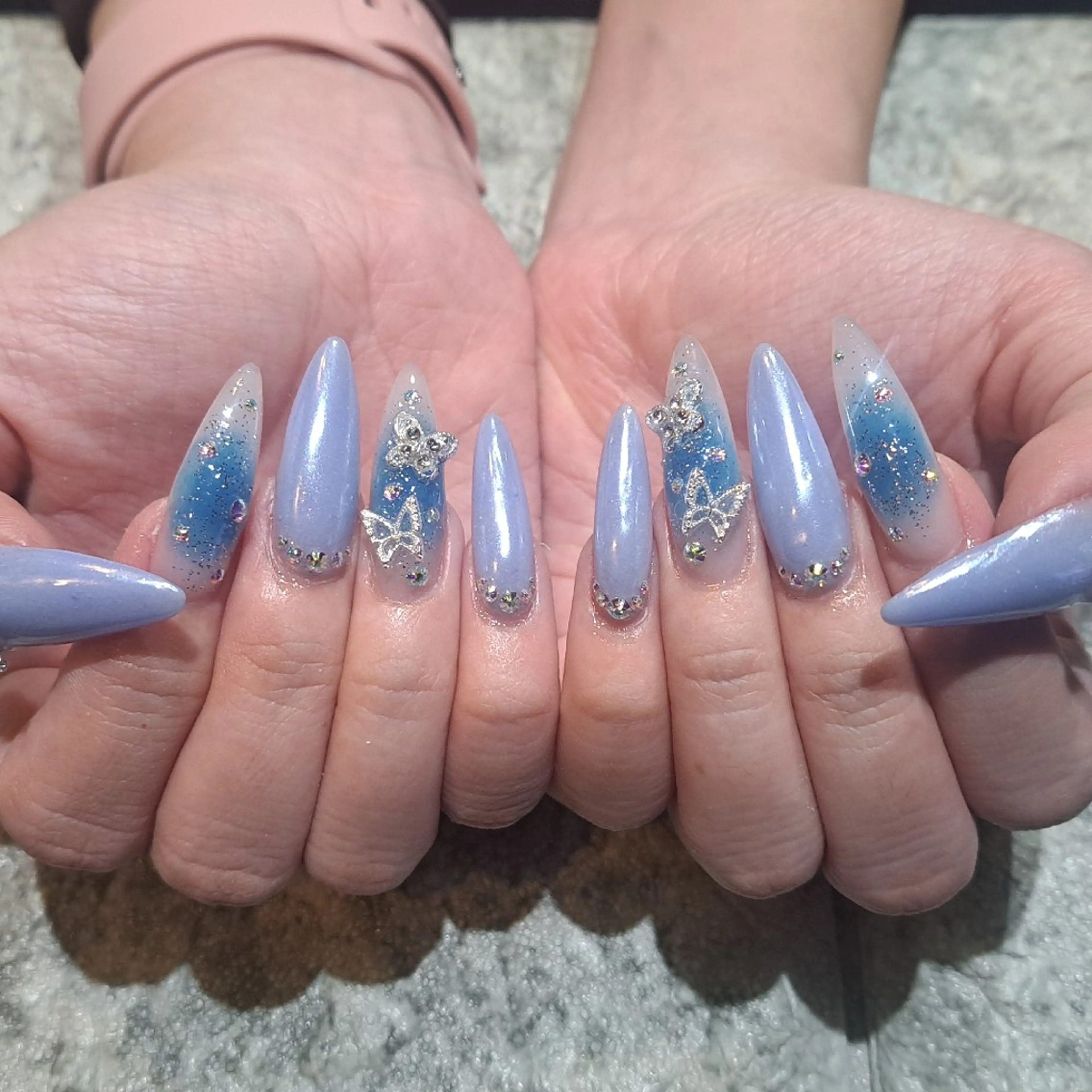 ネイル チークネイル 長さ出し ロングネイル ホワイト 冬ネイル ハンドネイル RounGe町田店 🧸大谷のネイルデザイン