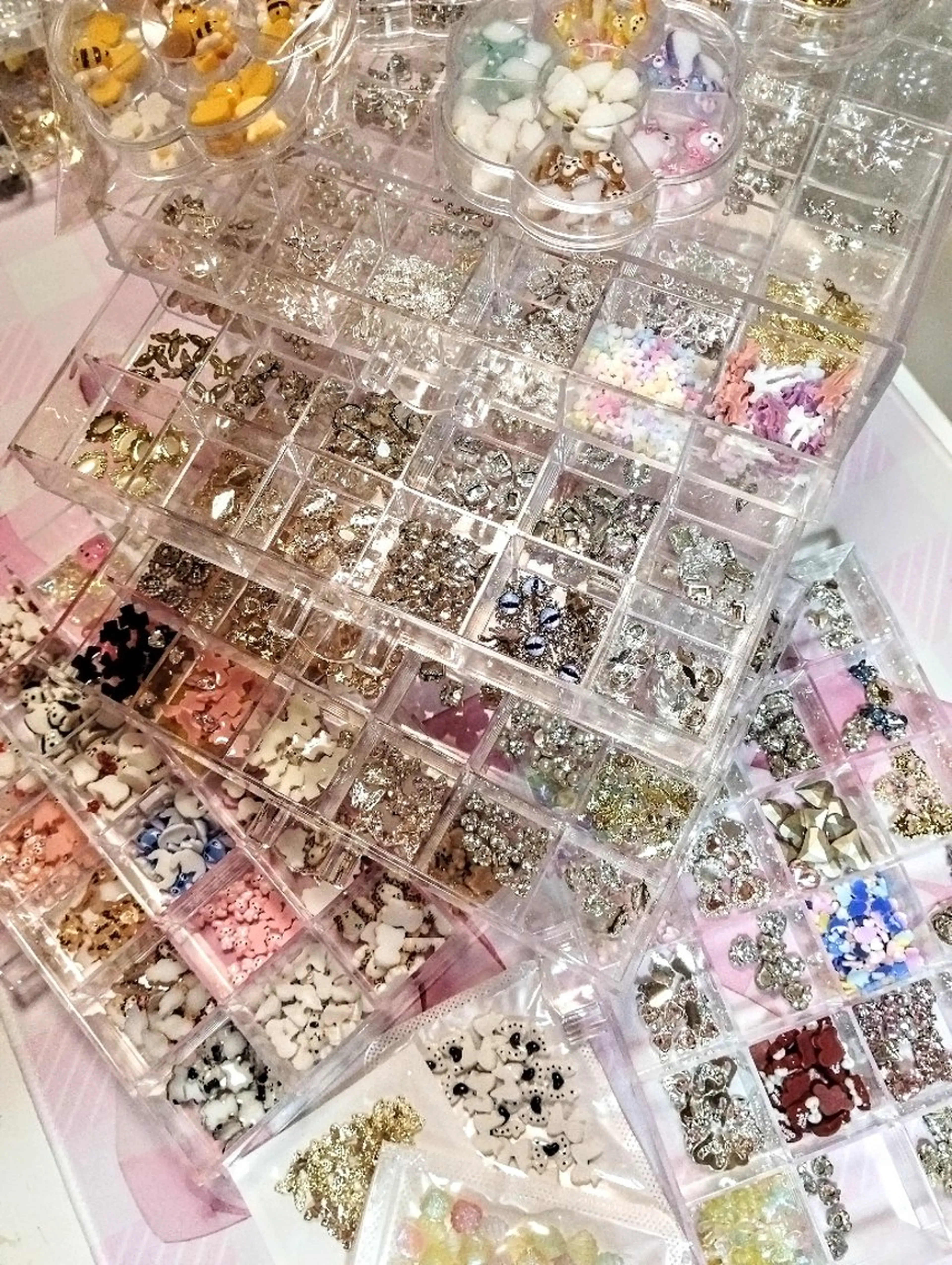 ネイル ハンドネイル ハンドケア ＤI'A ネイルサロンのネイルデザイン