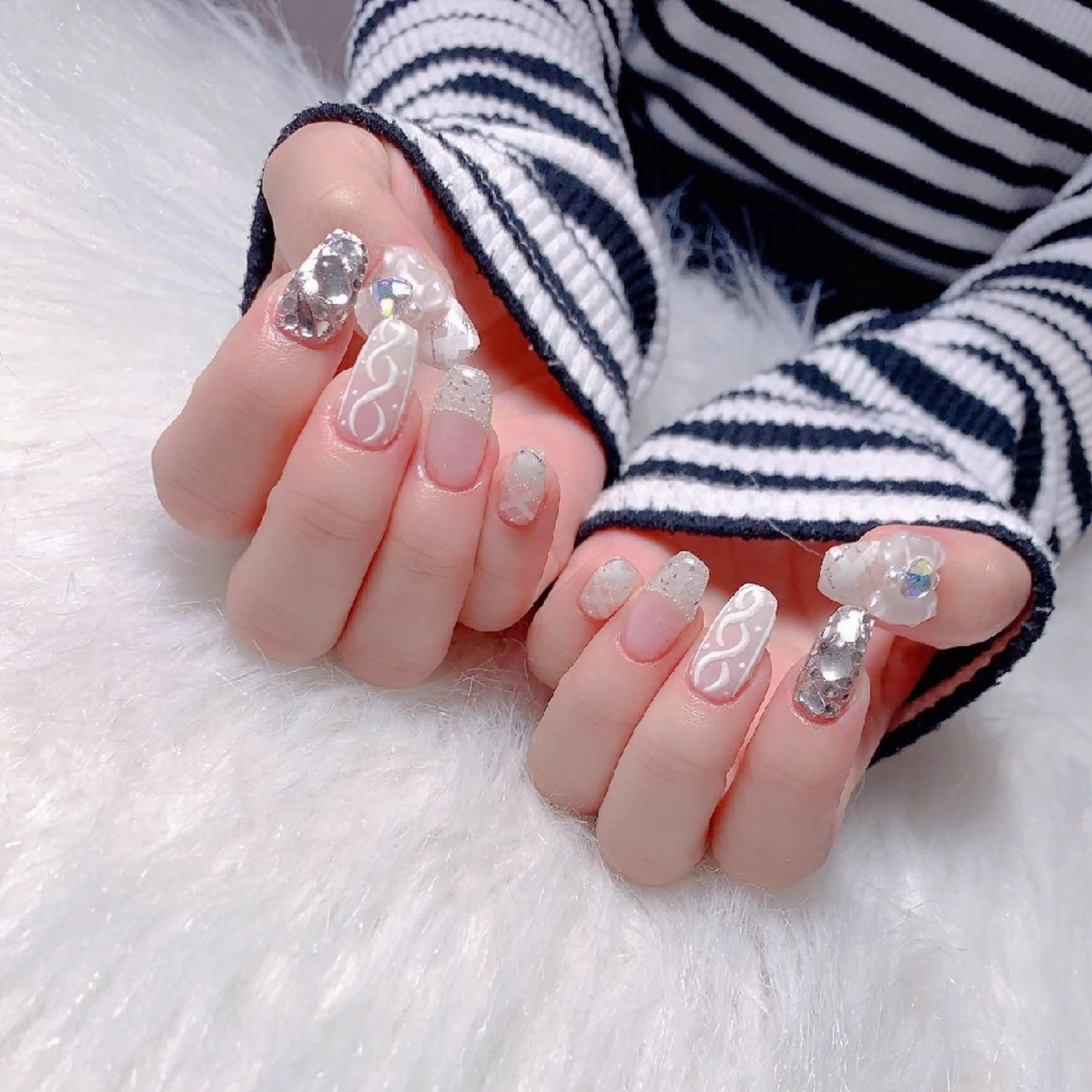 ネイル 横浜市中区曙町 E·U·Bネイルのネイルデザイン