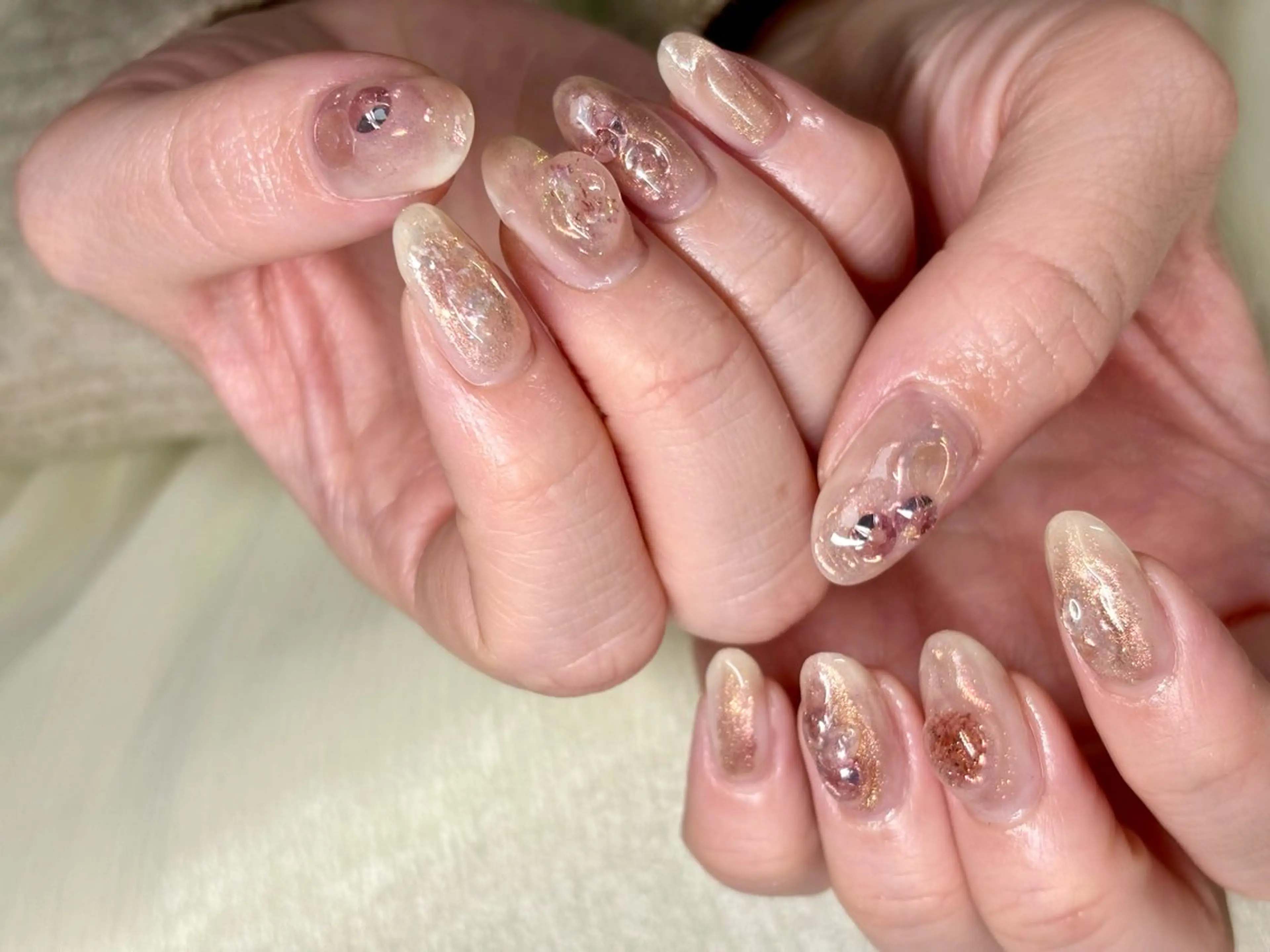 ネイル ニュアンスネイル 春ネイル ハンドネイル ハンドケア ETE LUNA NAILのネイルデザイン