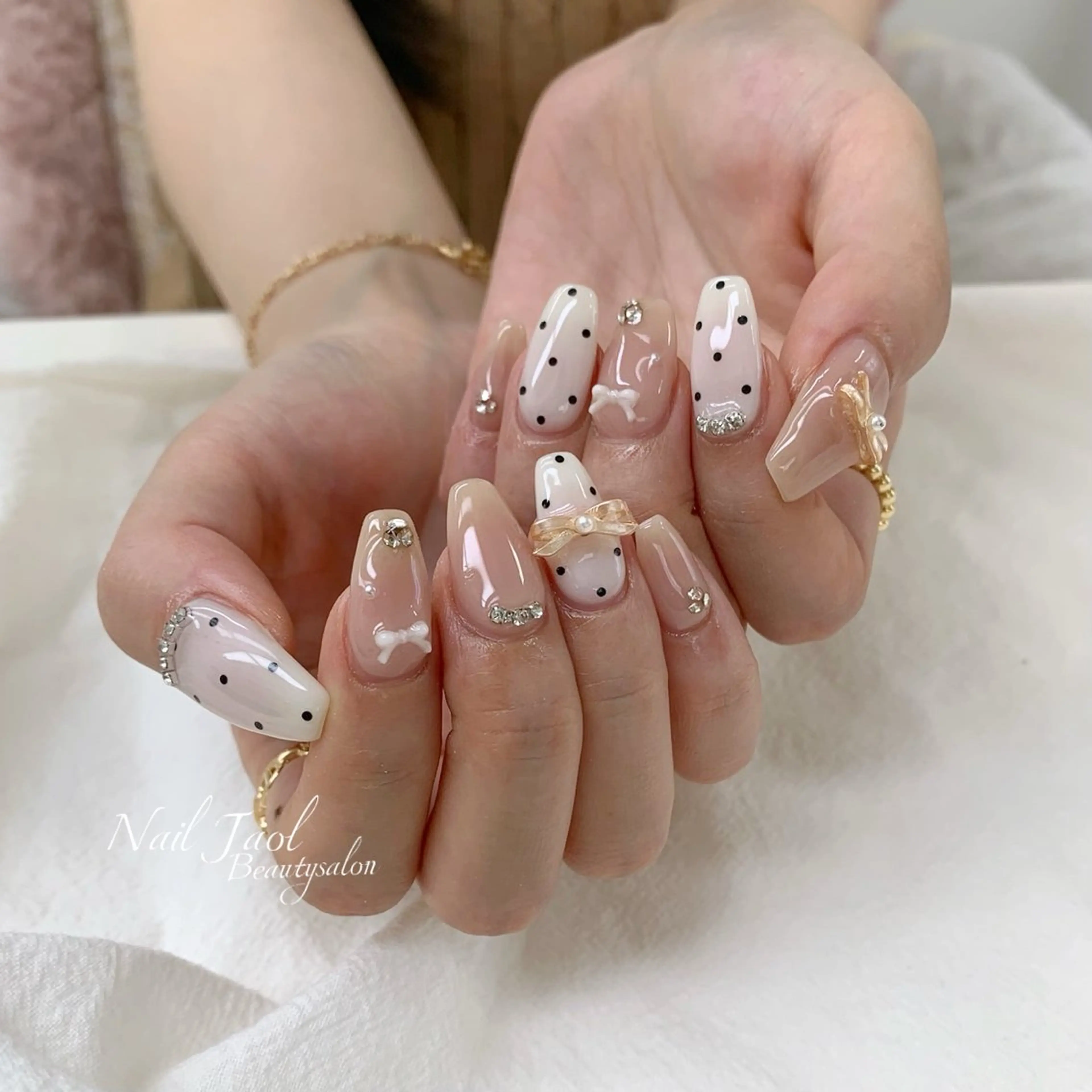 ロング 韓国風ヘア ネイルJaol 池袋のネイルデザイン