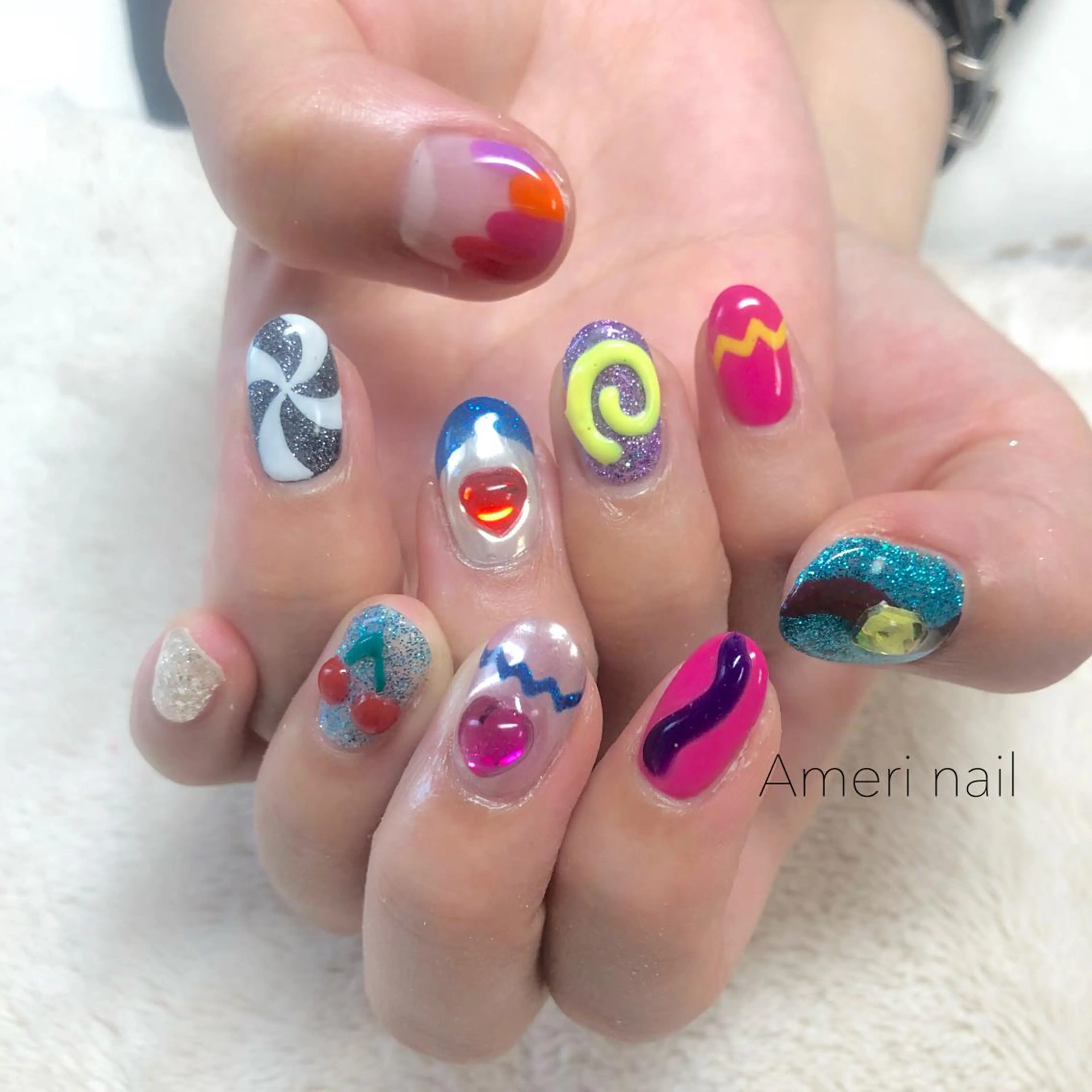 ネイル ハンドネイル nailist TOMOのネイルデザイン