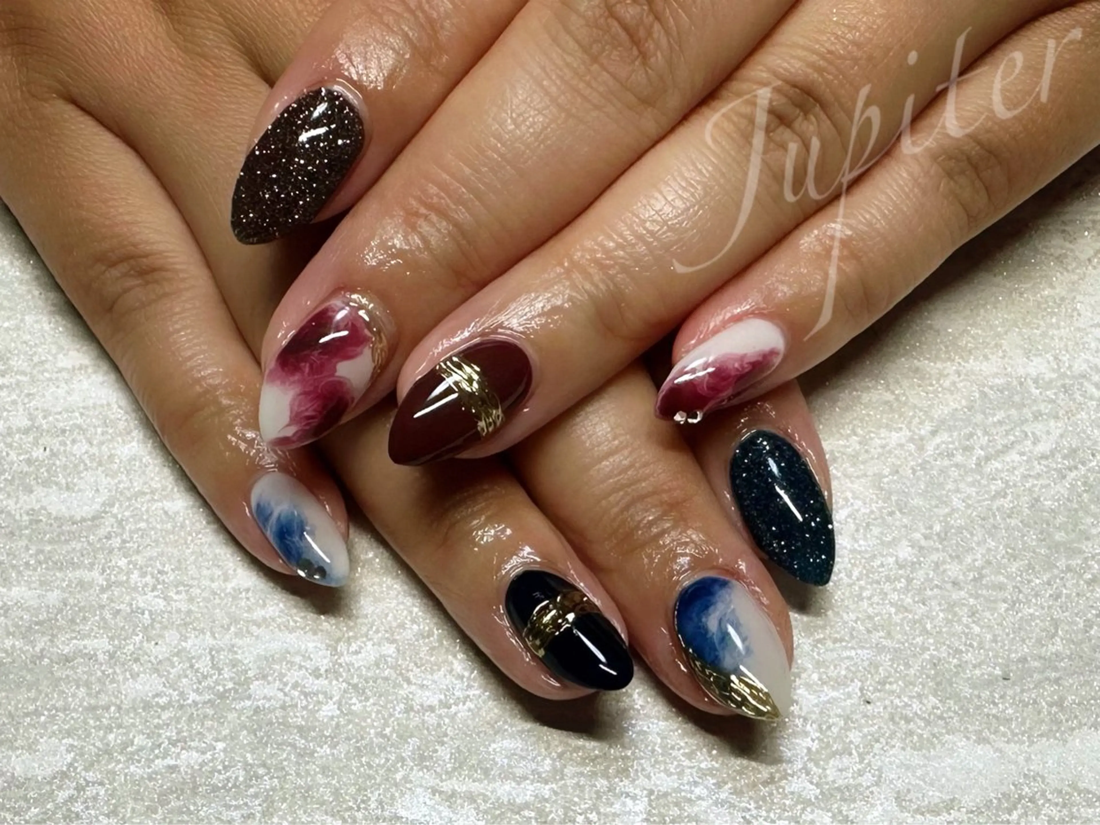 ネイル Jupiter Toshieのネイルデザイン