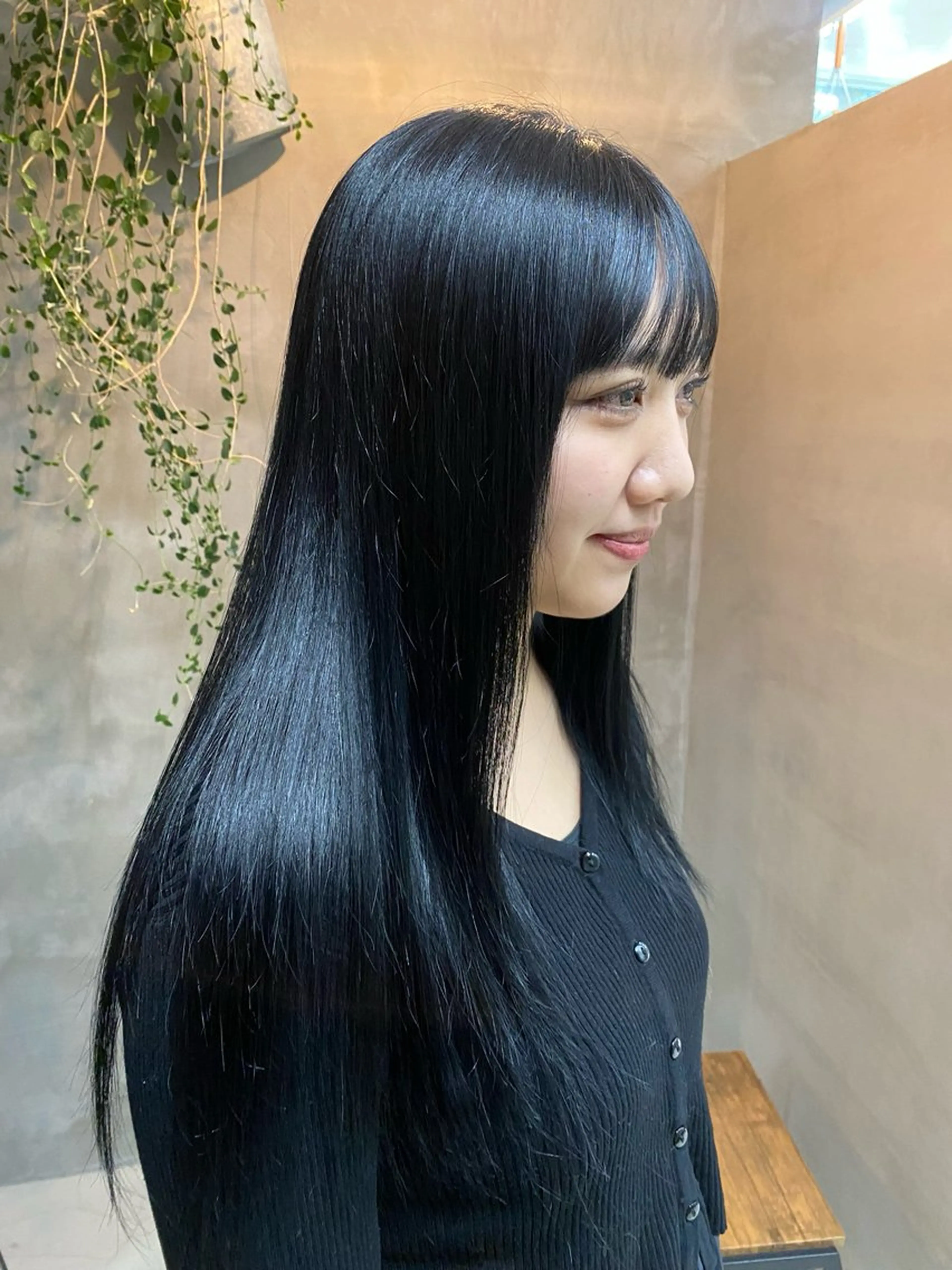 ミディアム 谷口 瑠愛のヘアスタイル