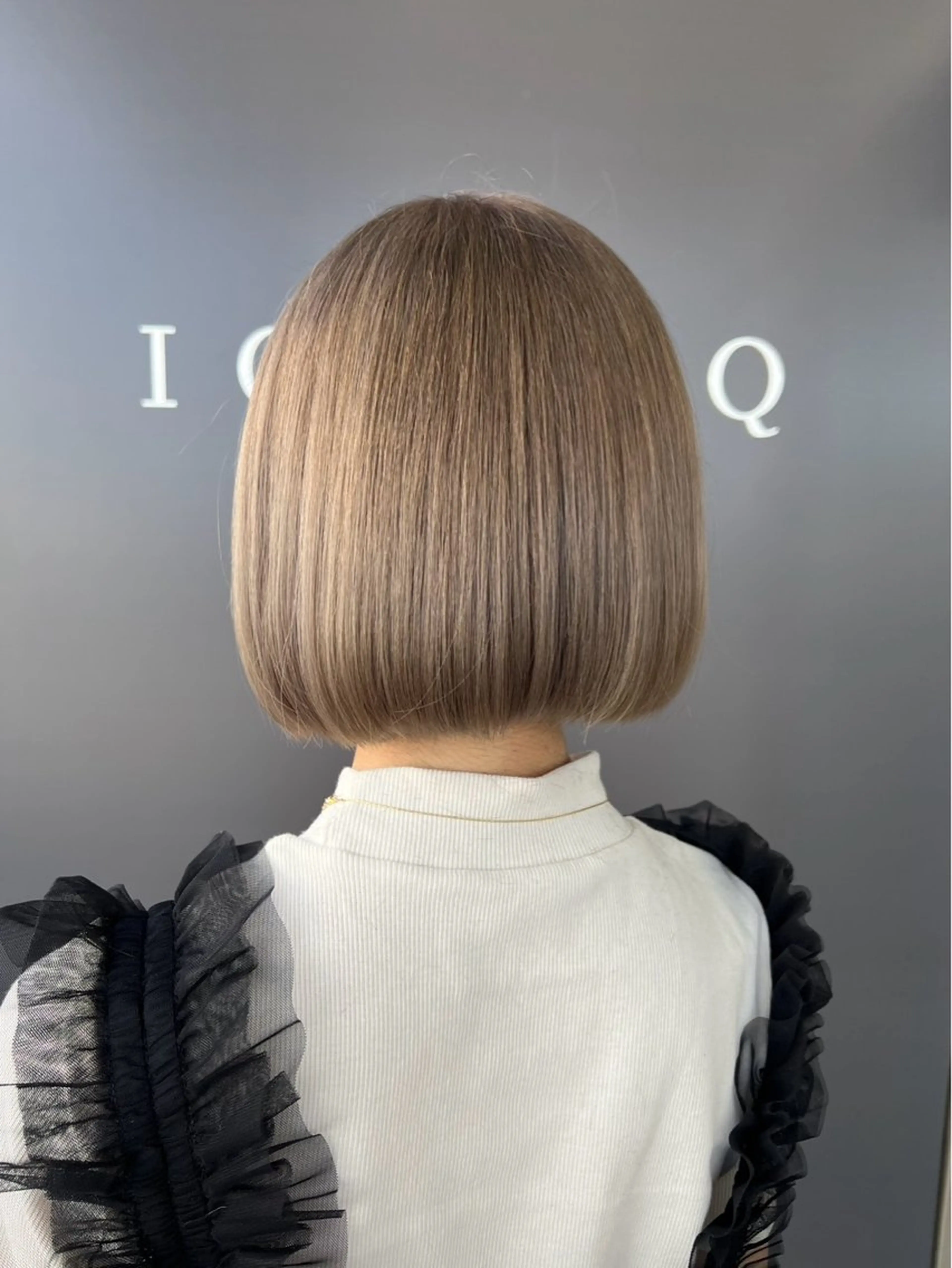 ショート カラー ハイトーンカラー くぼた もあのヘアスタイル