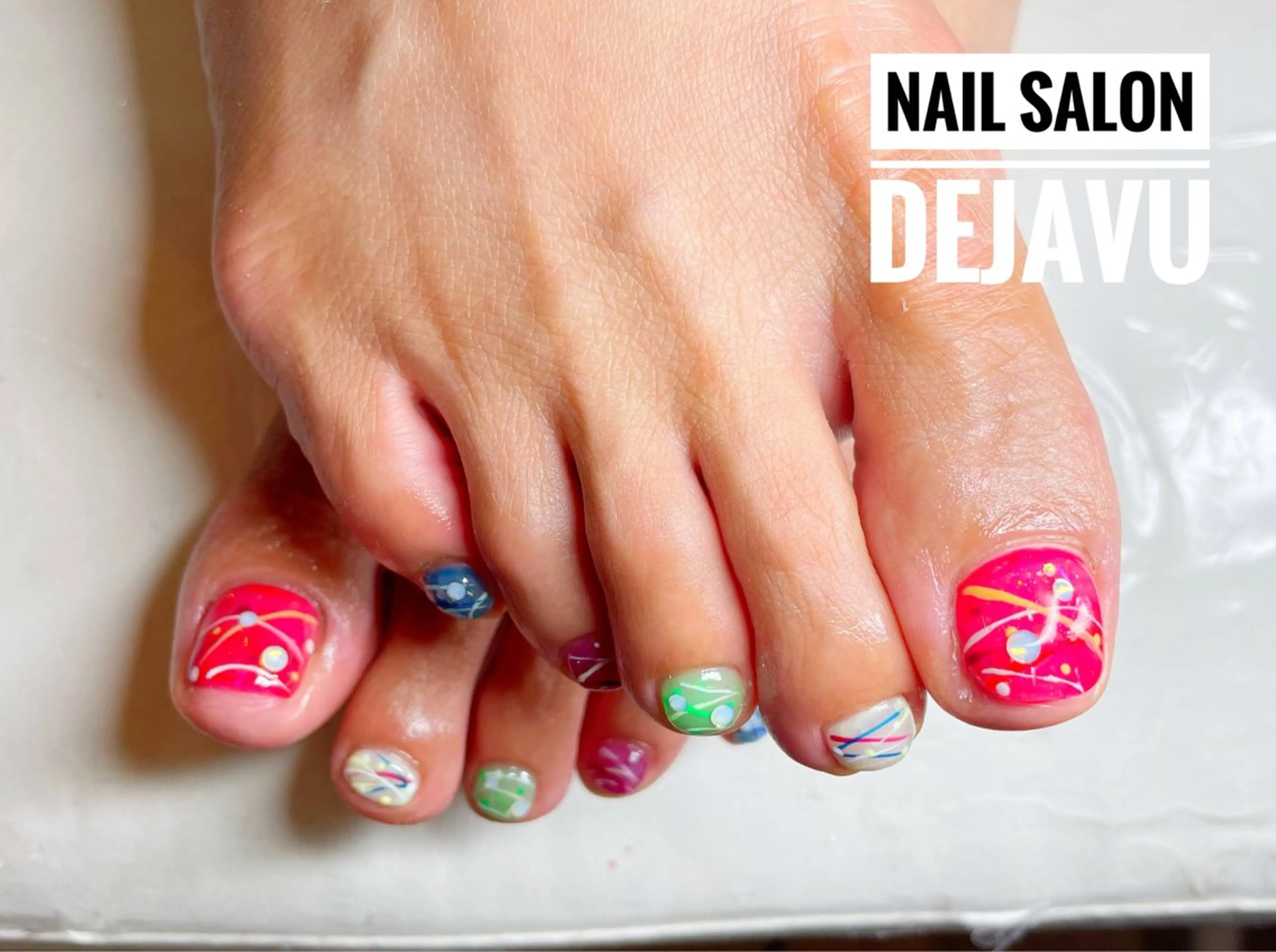 ネイル フットネイル 持ち込み ヨーヨーネイル フットネイル Nailsalon Dejavuのネイルデザイン