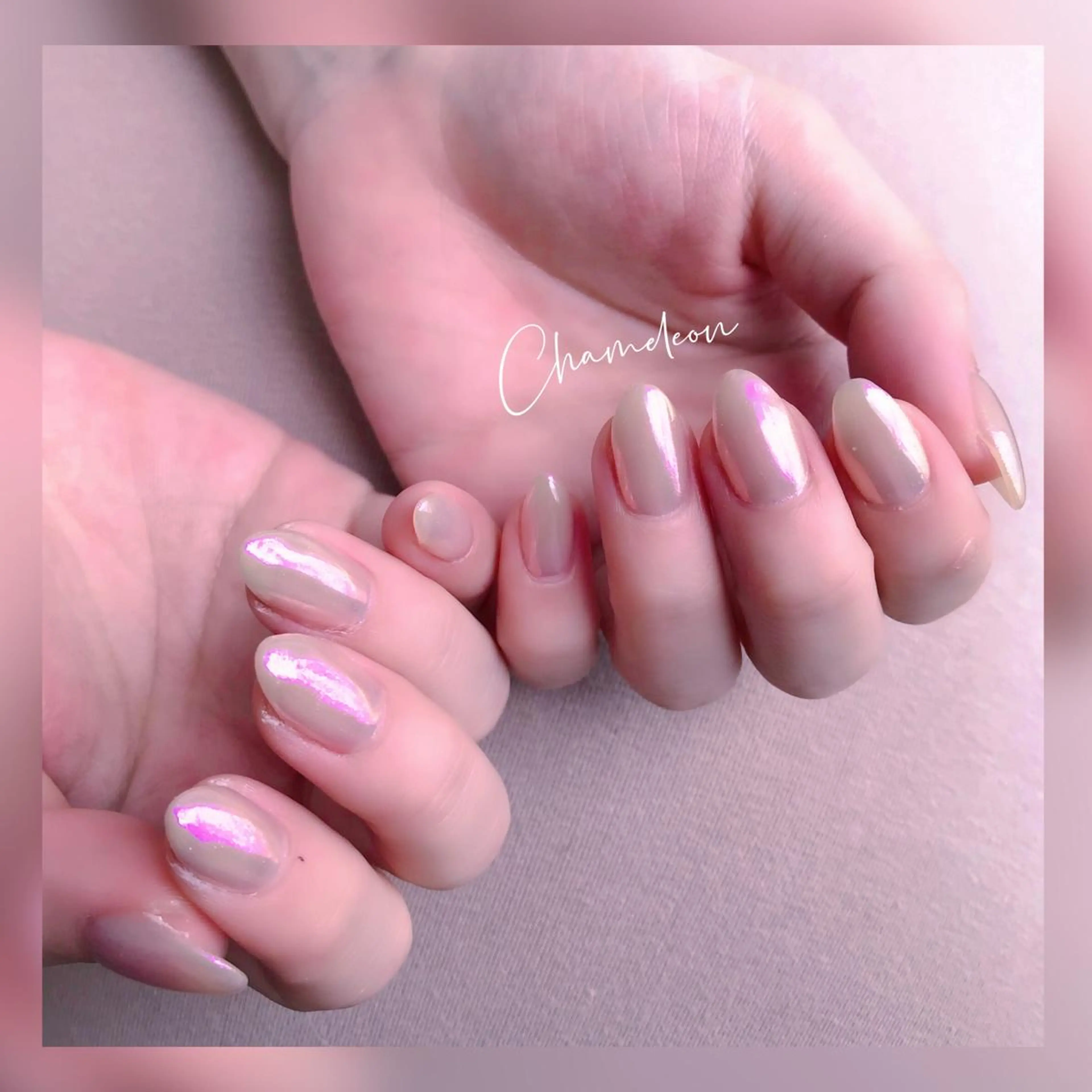 ネイル オーロラネイル パープル ハンドネイル 《カメレオン》 西田美輝のヘアスタイル