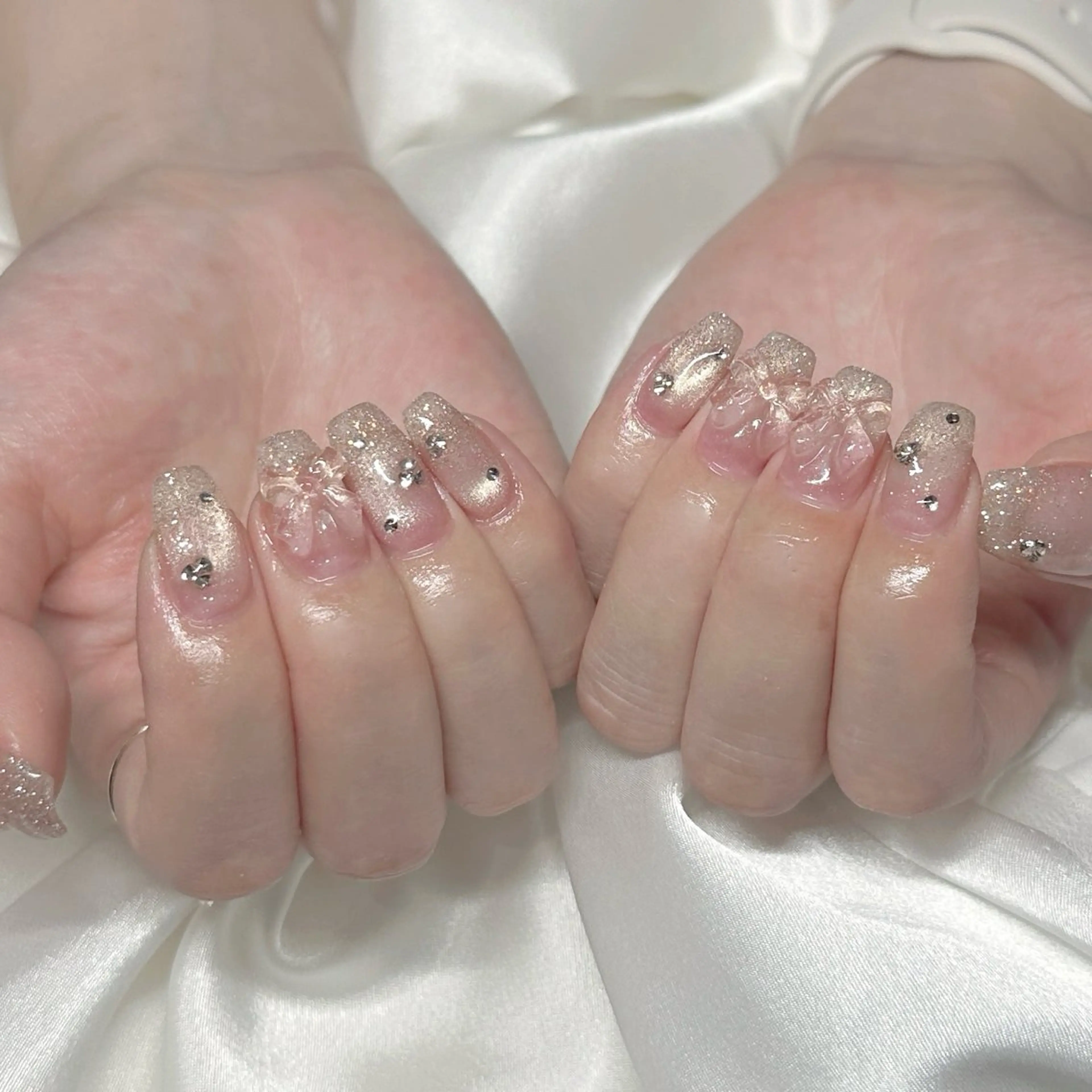 ネイル フラッシュネイル ガーリー 韓国ネイル ラメ(グリッター) マグネットネイル ハンドネイル L'oeillet HIBIKIのネイルデザイン