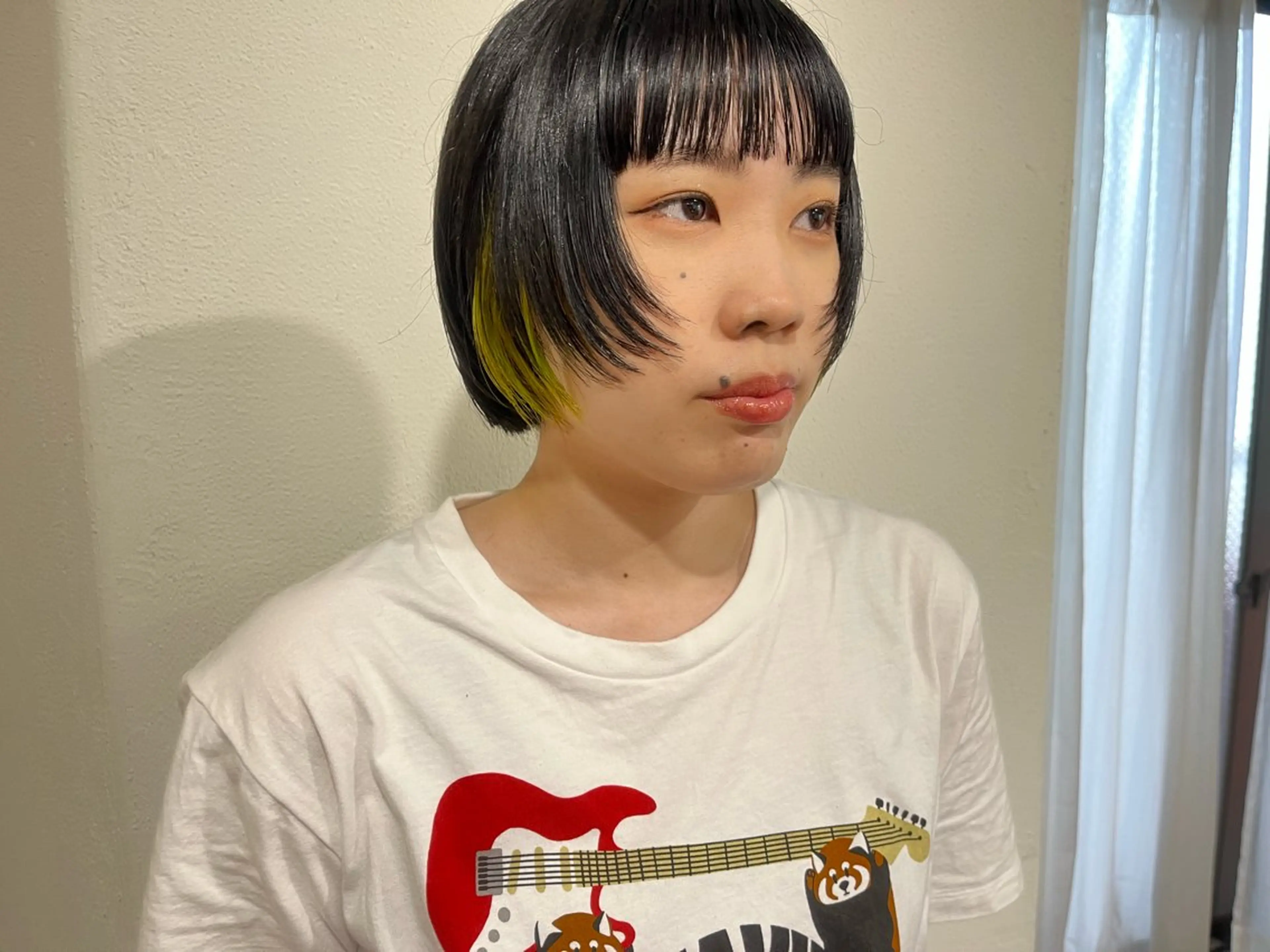 ショート カラー パ ルのヘアスタイル