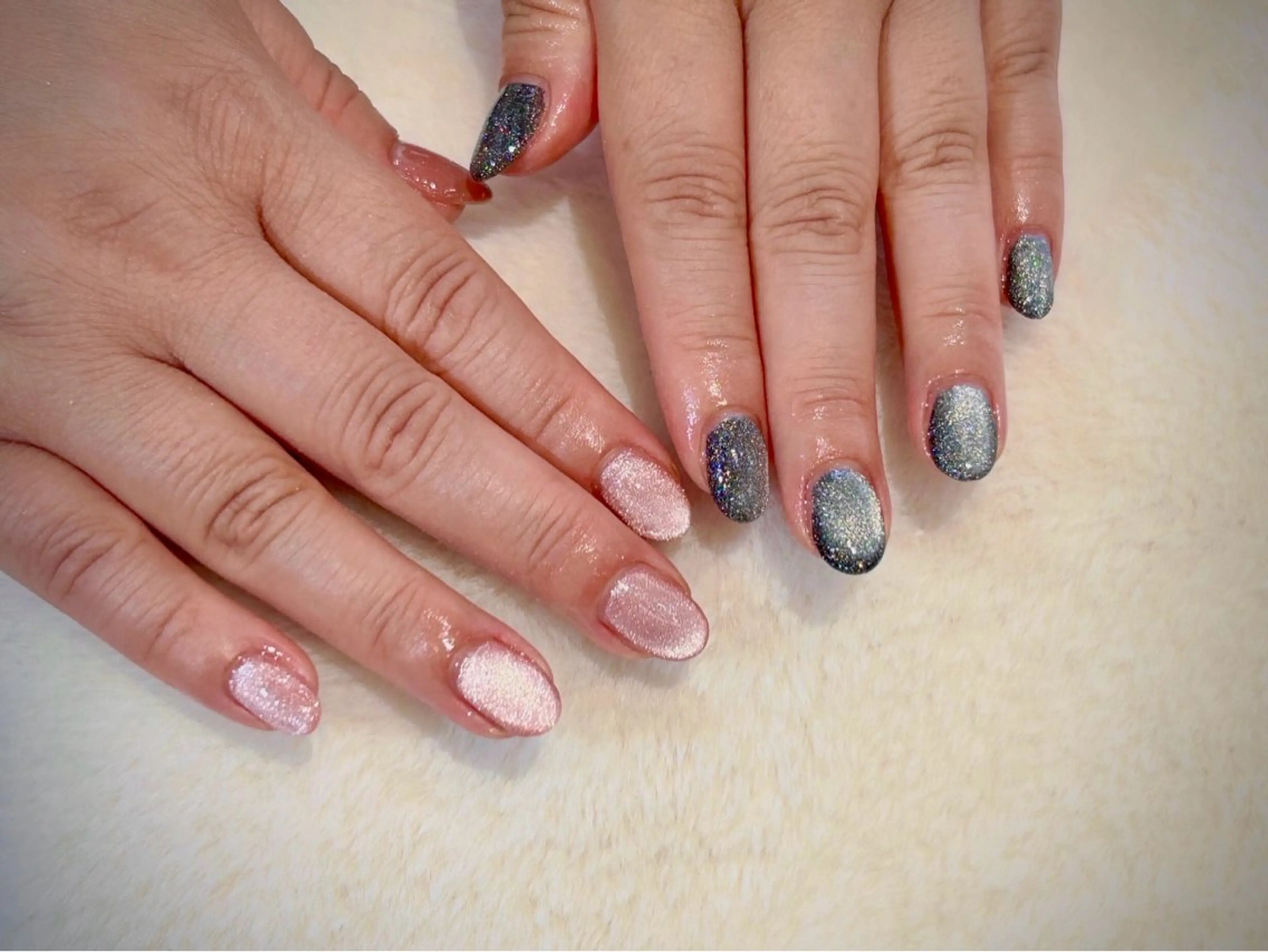ネイル キラキラネイル マグネットネイル 心斎橋Salon Epokkuのネイルデザイン