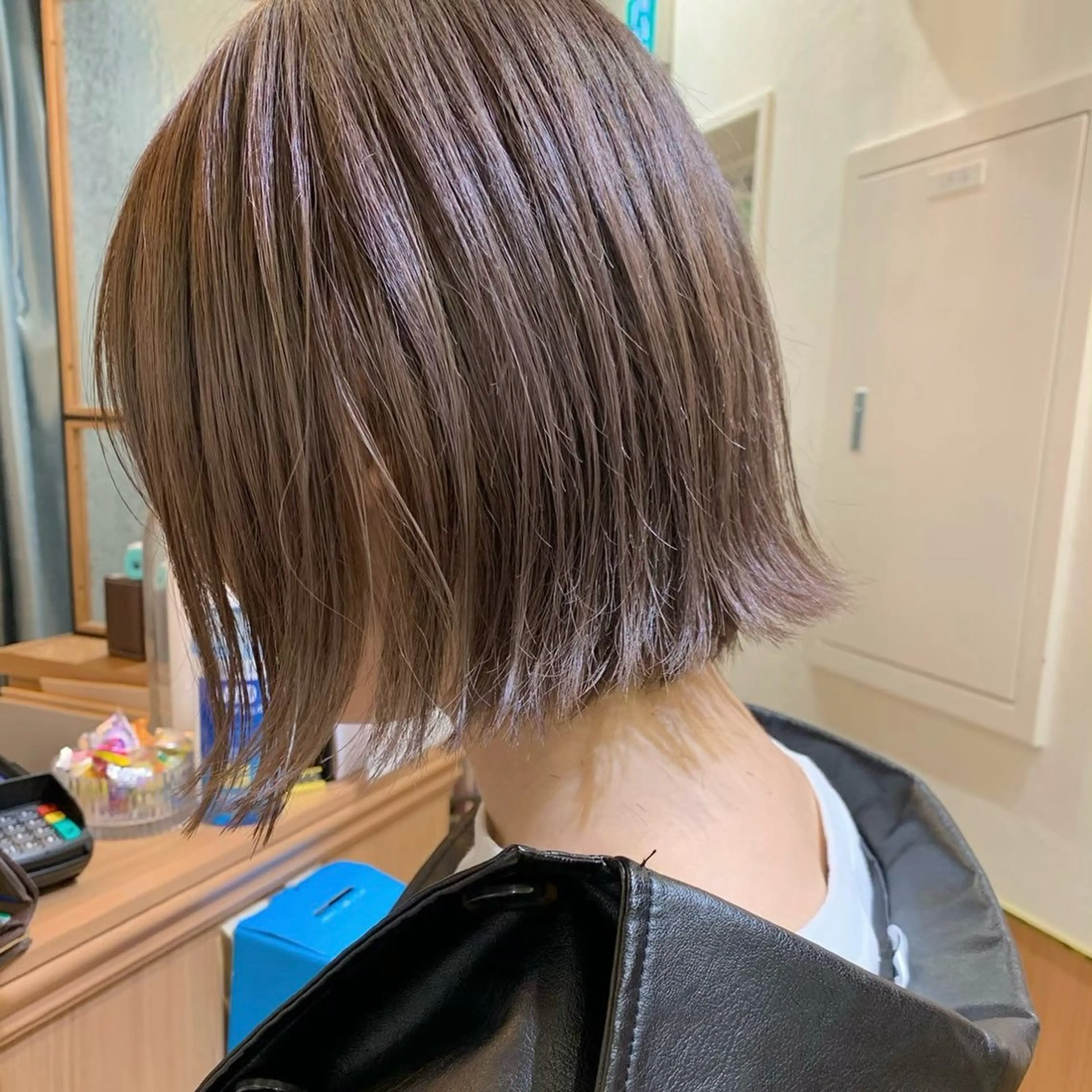 ミディアム ボブ 外ハネヘア カット トリートメント ボブ/くびれボブ/ 髪質改善/Ru-kaのヘアスタイル