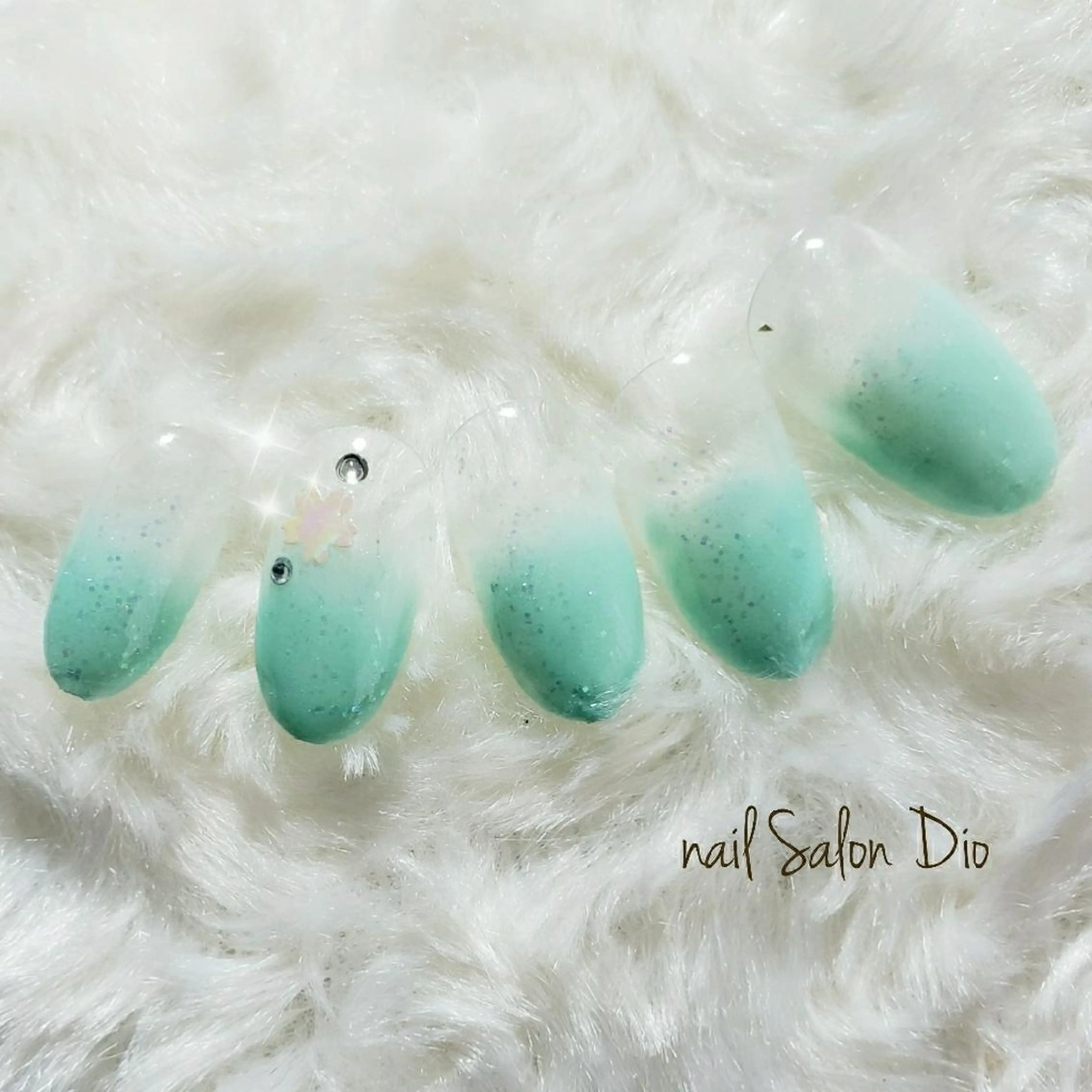 ネイル ハンドネイル Nail salon Dioのネイルデザイン