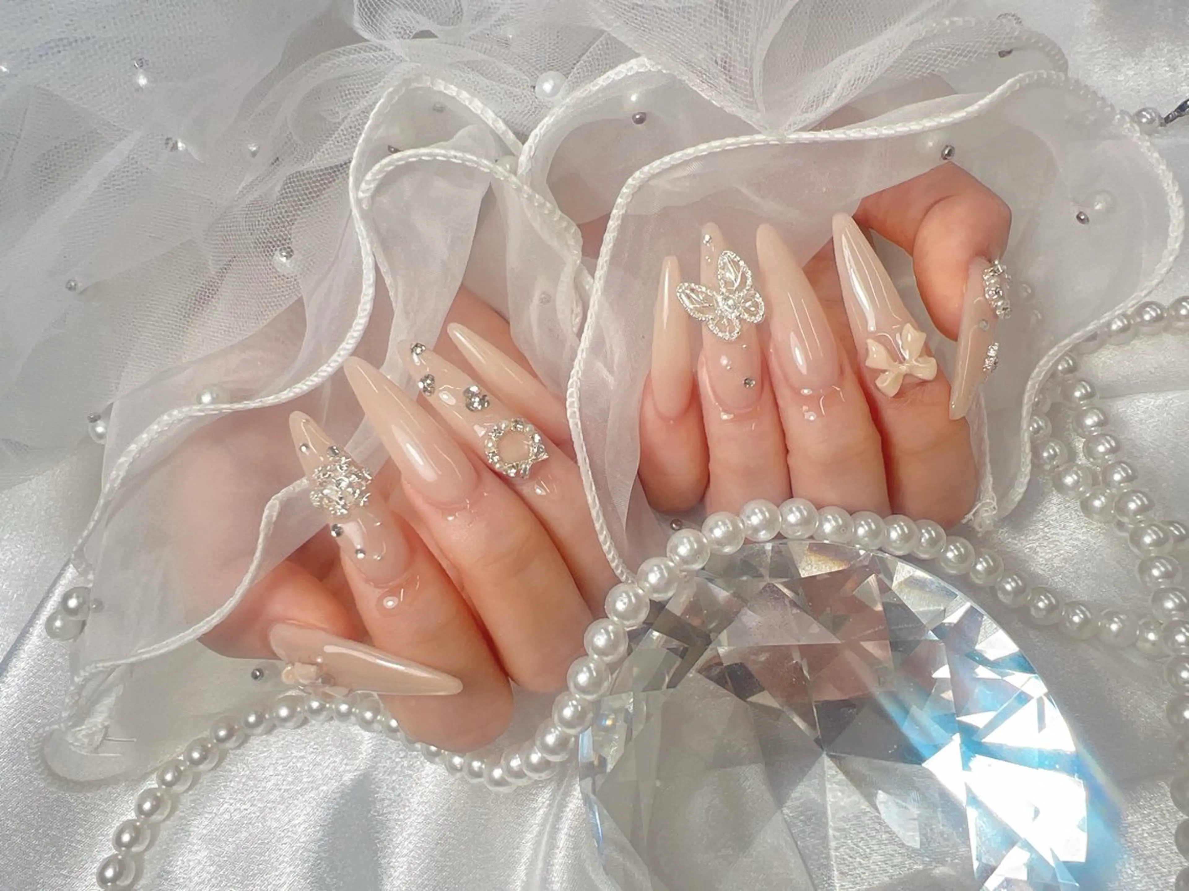 ネイル ワンカラーネイル シンプルネイル ハンドネイル bijou nails 蓮のネイルデザイン