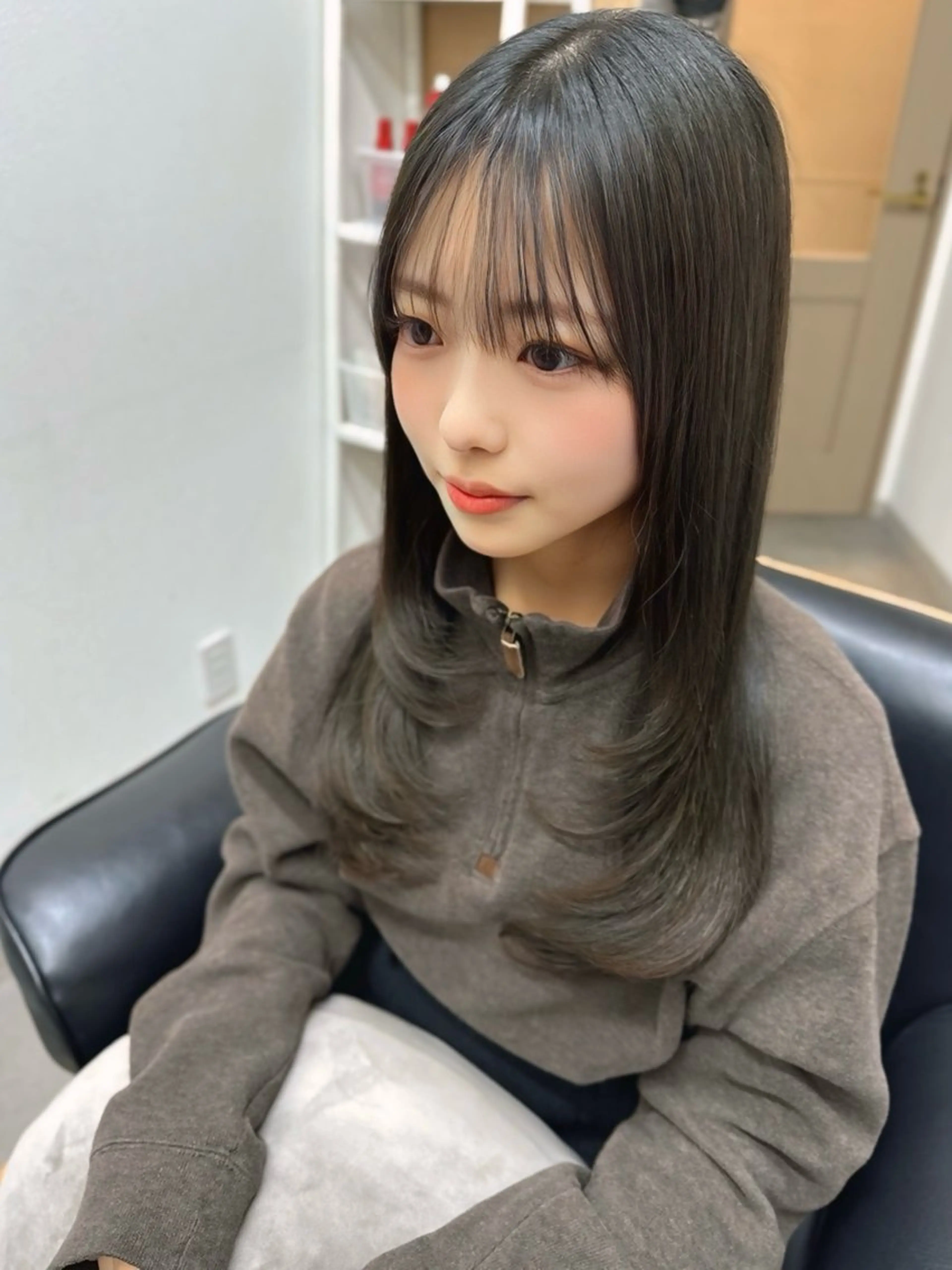 【🦋】🎗️４月限定価格🎗️カット＋NEO髪質改善トリートメントの写真