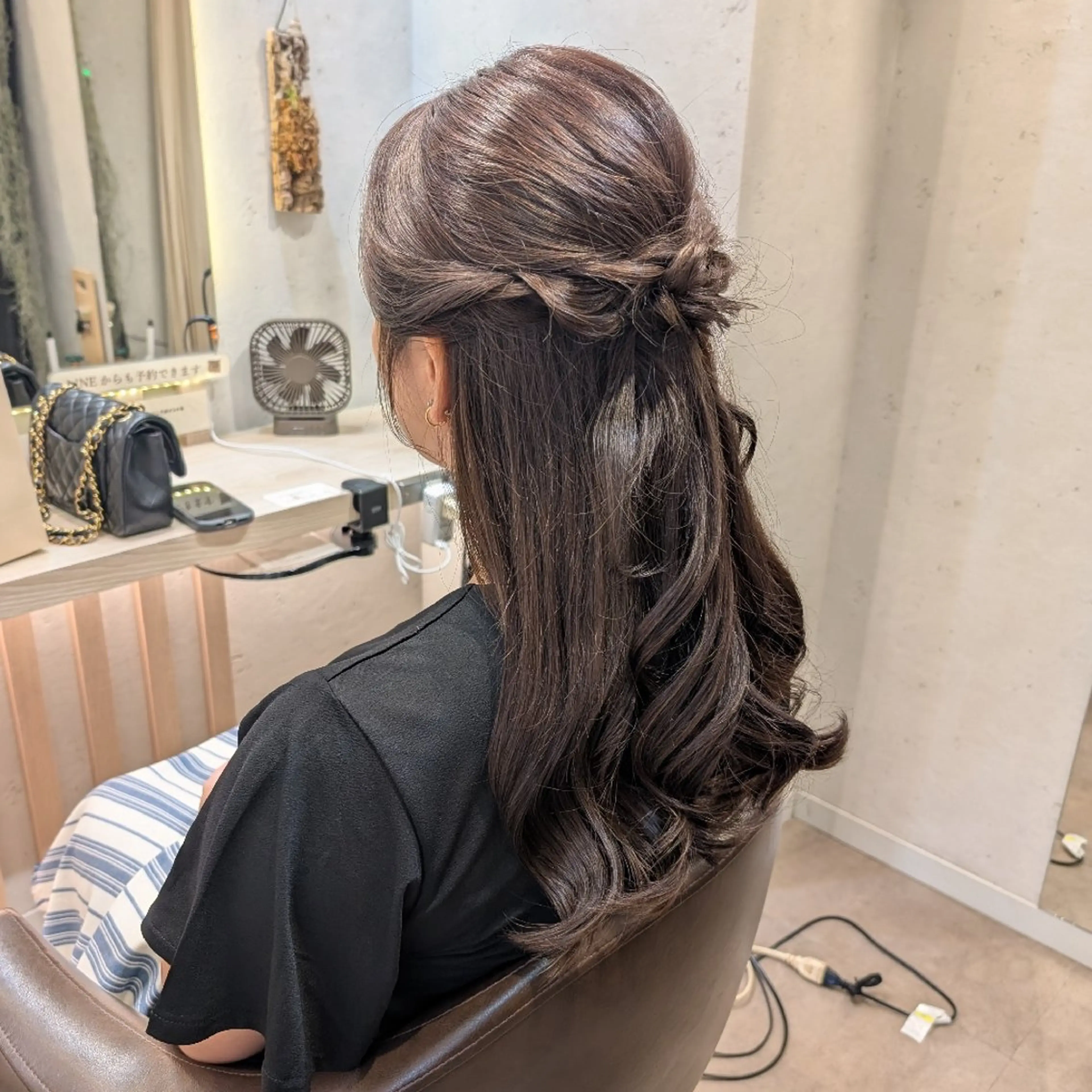 セミロング ヘアセット koto💭 コトのヘアスタイル