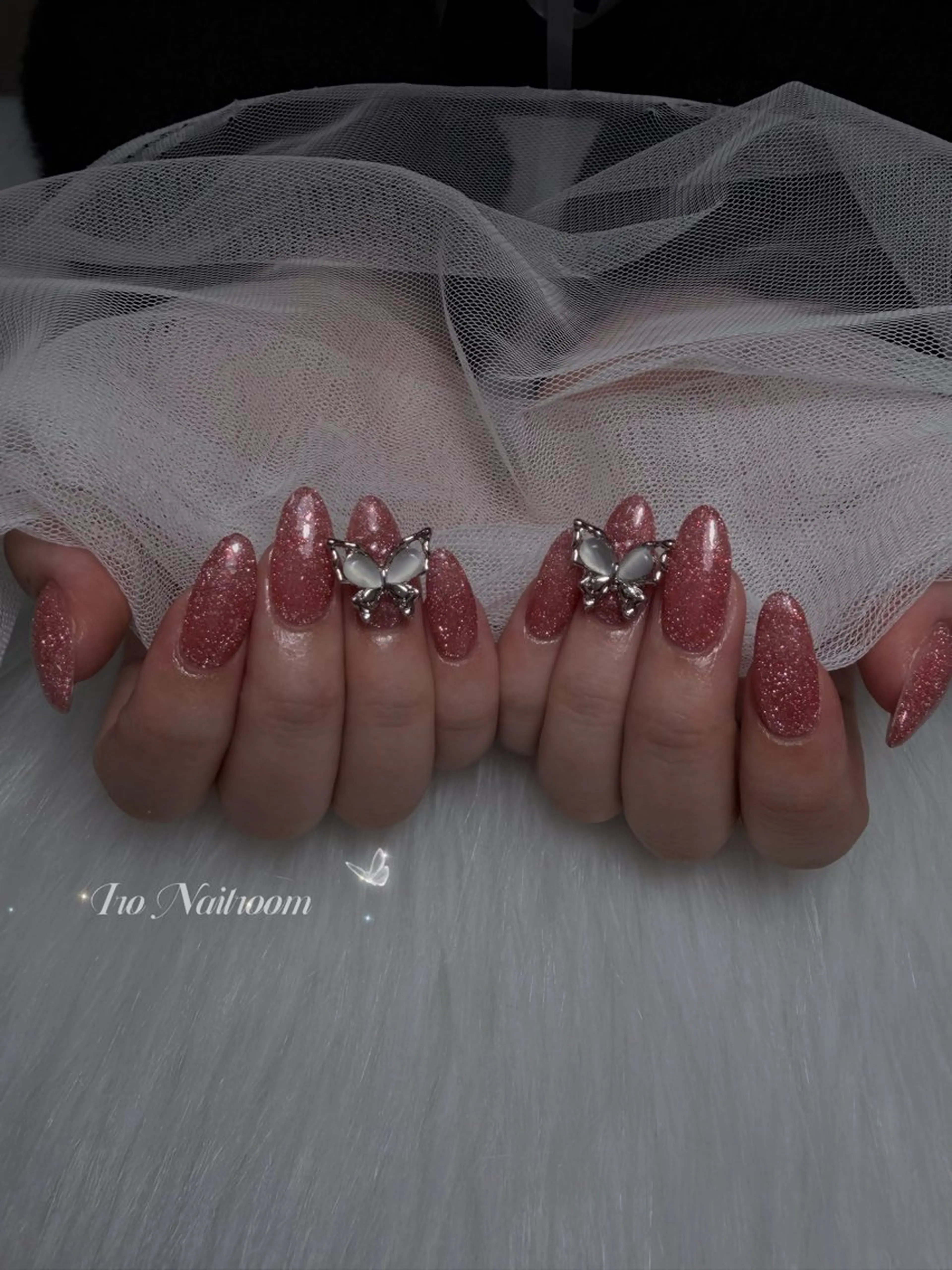 ネイル ハンドネイル IRO Nail Studioのネイルデザイン