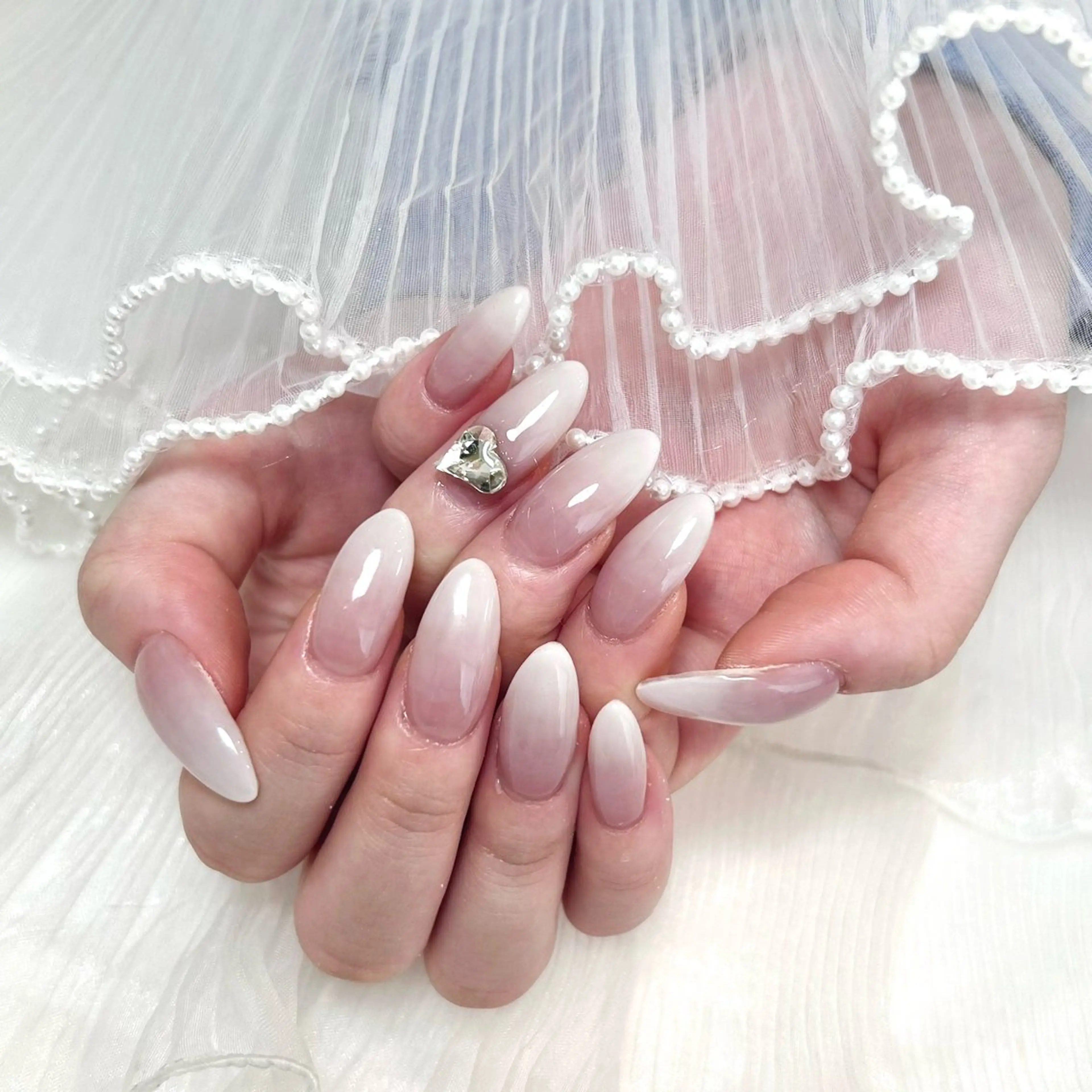 ネイル ハンドネイル muguet manaのネイルデザイン