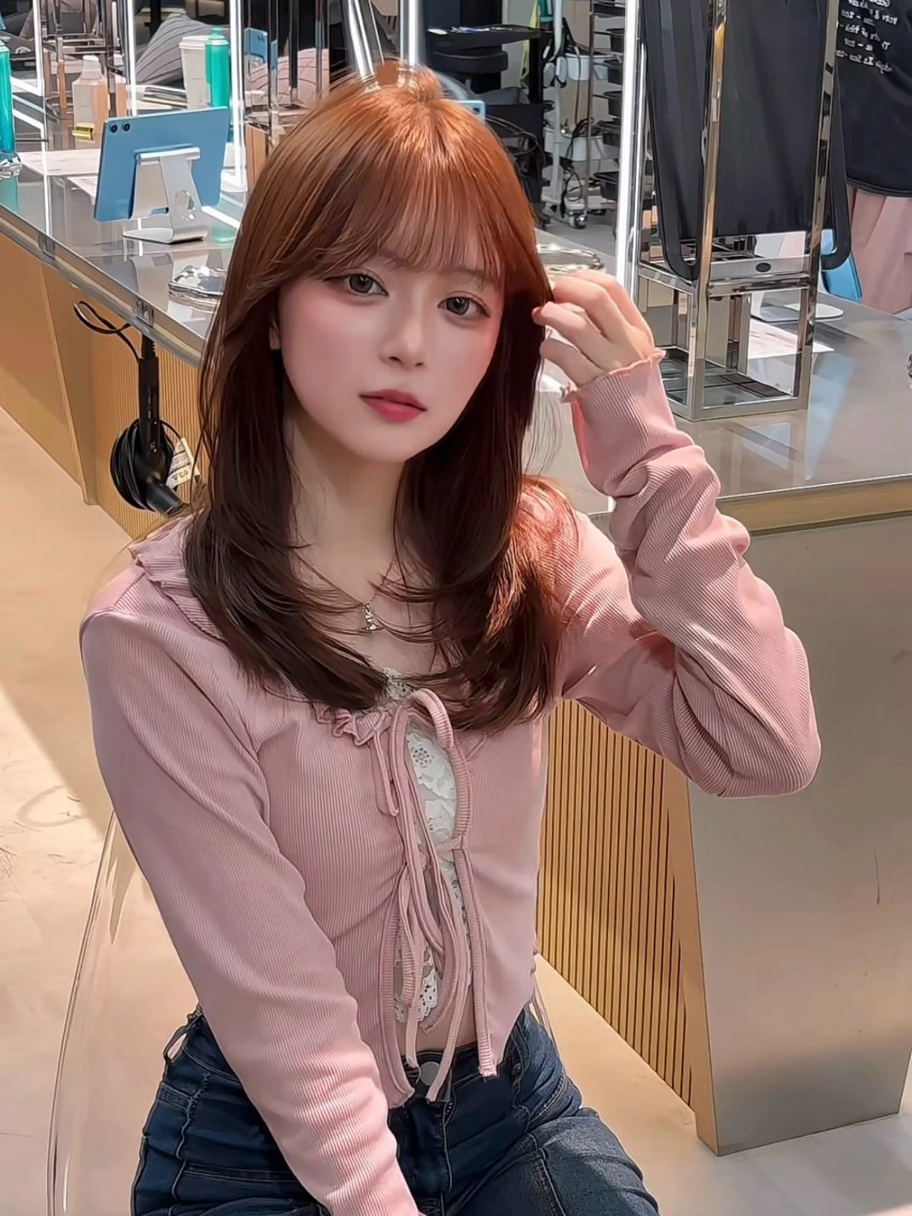 ミディアム カラー 髪質改善 レイヤーカット 縮毛矯正 【博多髪質改善】 吉村　清志のヘアスタイル