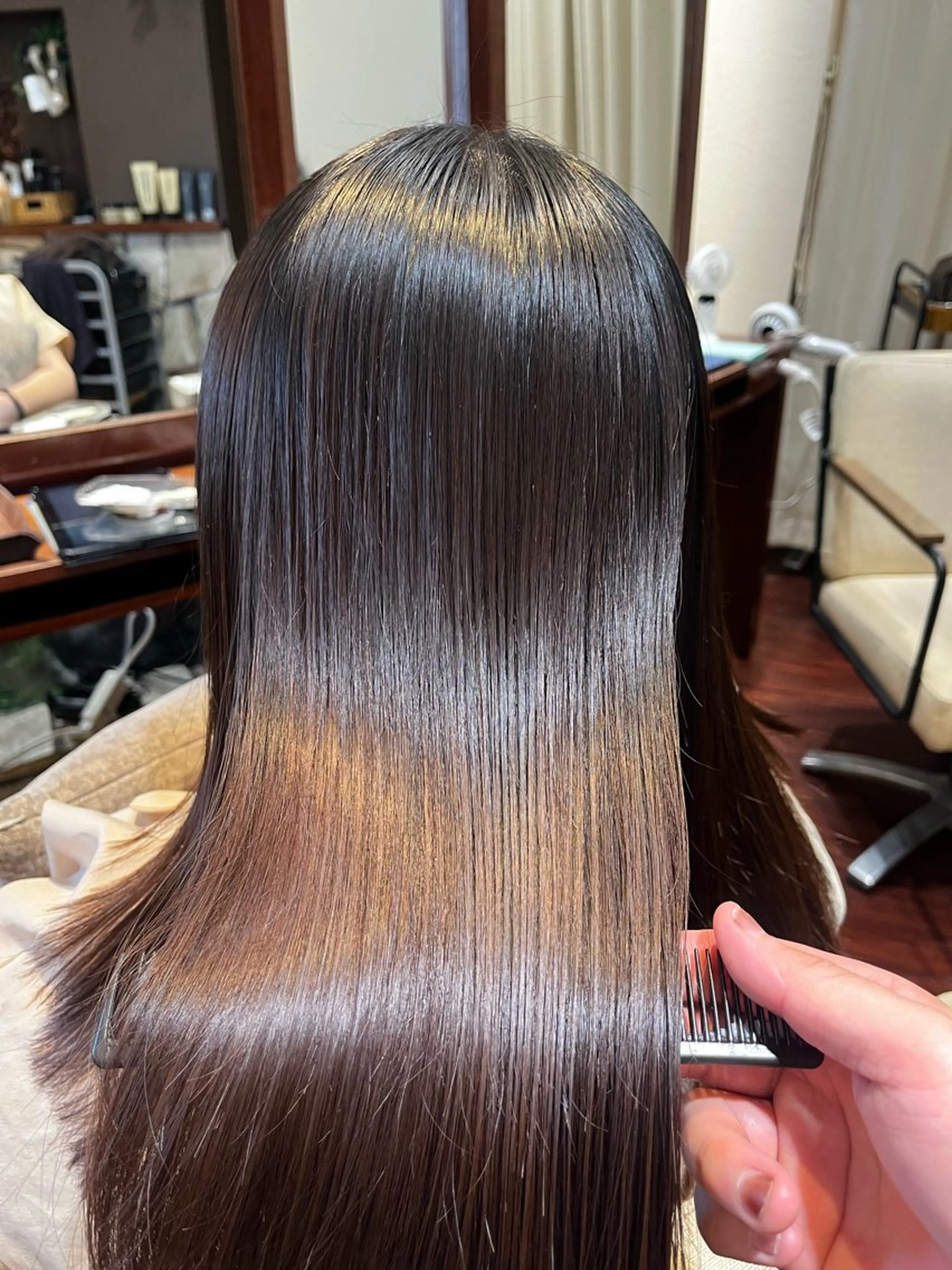 セミロング 縮毛矯正 hair resort 粋　dua所属・✂️髪質改善 kane✂️のヘアスタイル