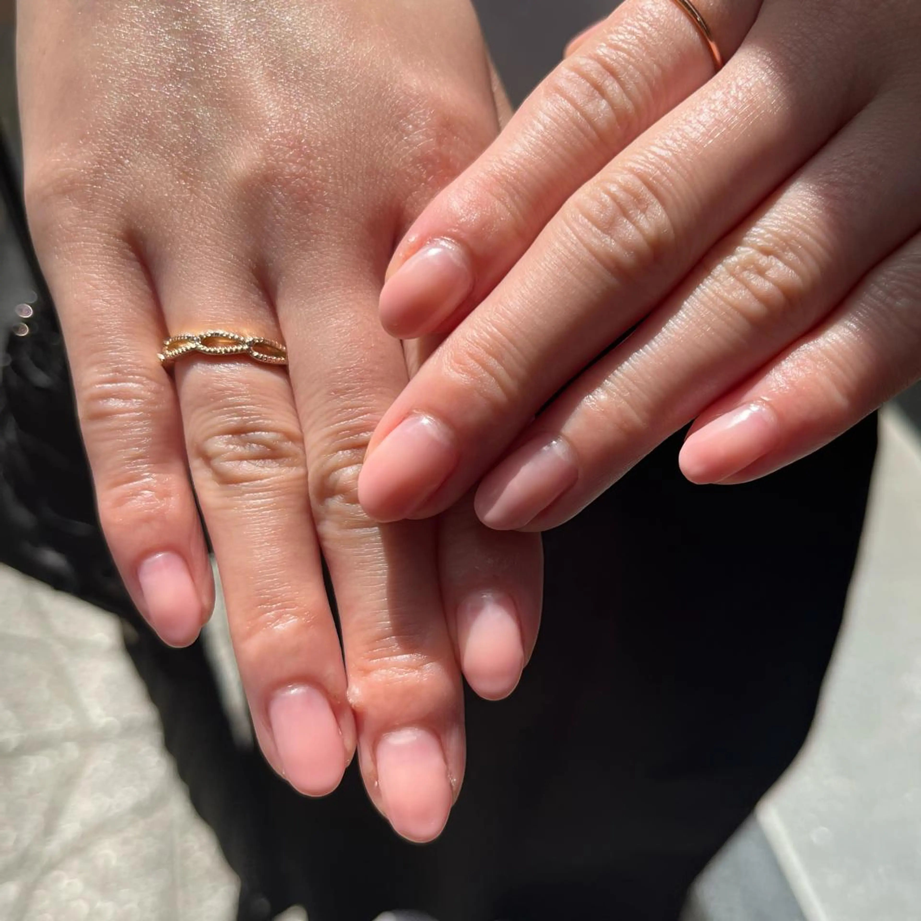 ネイル グラデーション ピンク ハンドネイル 関谷 真登佳のネイルデザイン