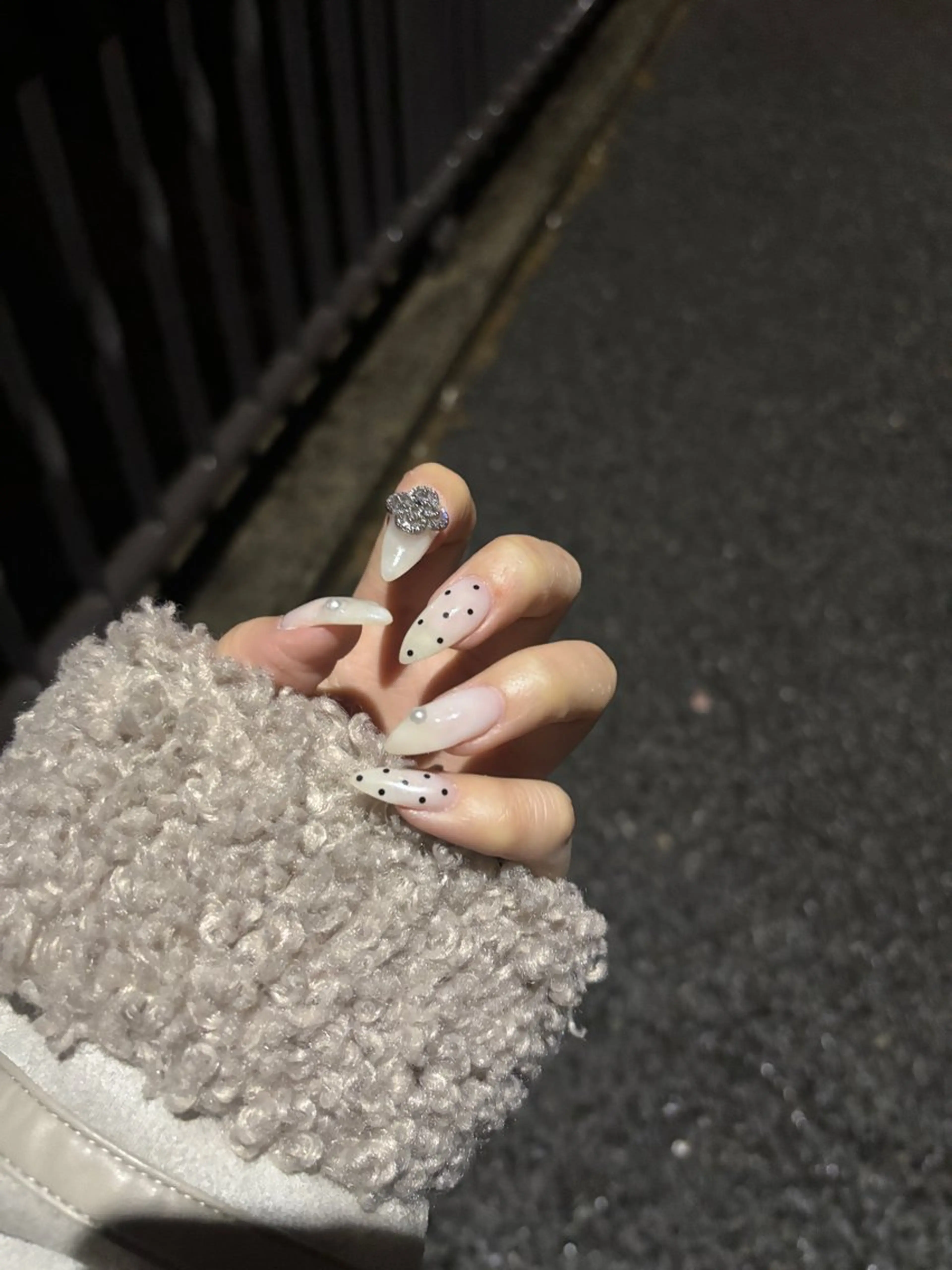 ネイル 杉﨑 ななみのネイルデザイン