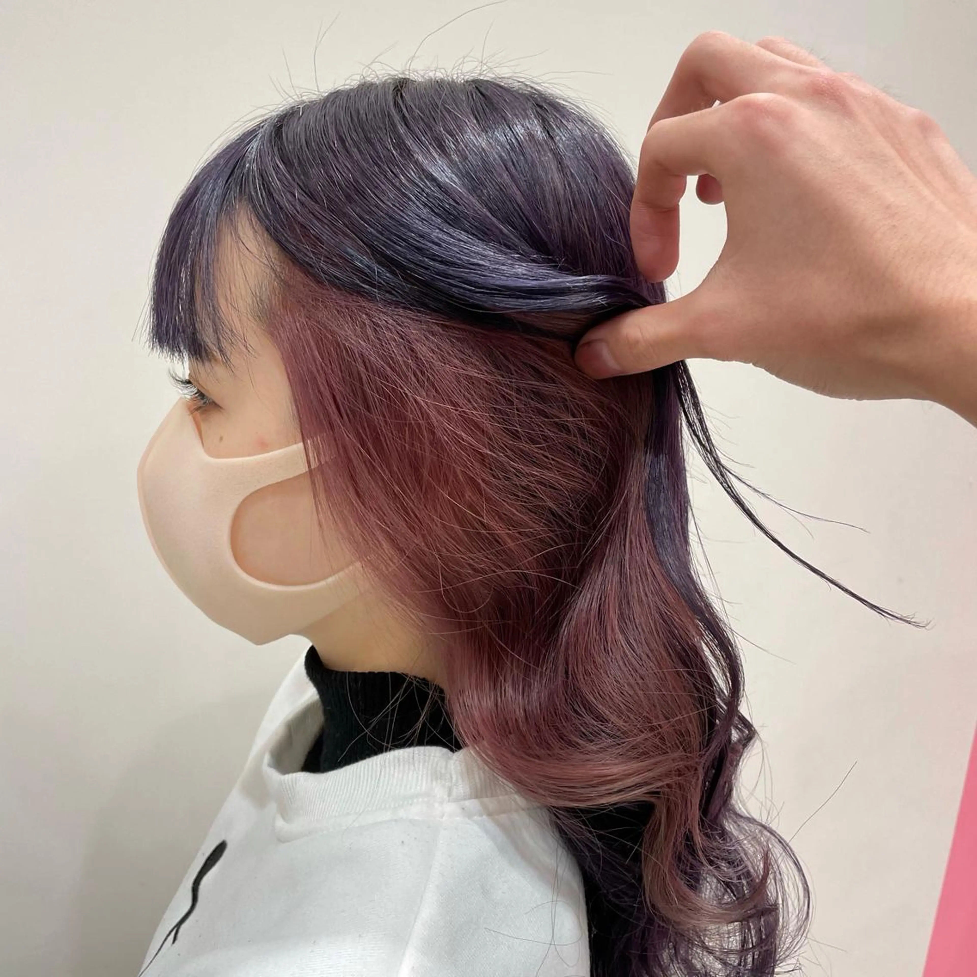 ロング カラー ブリーチ ブロンド 韓国風ハッシュカット 似合わせレイヤー池袋のヘアスタイル