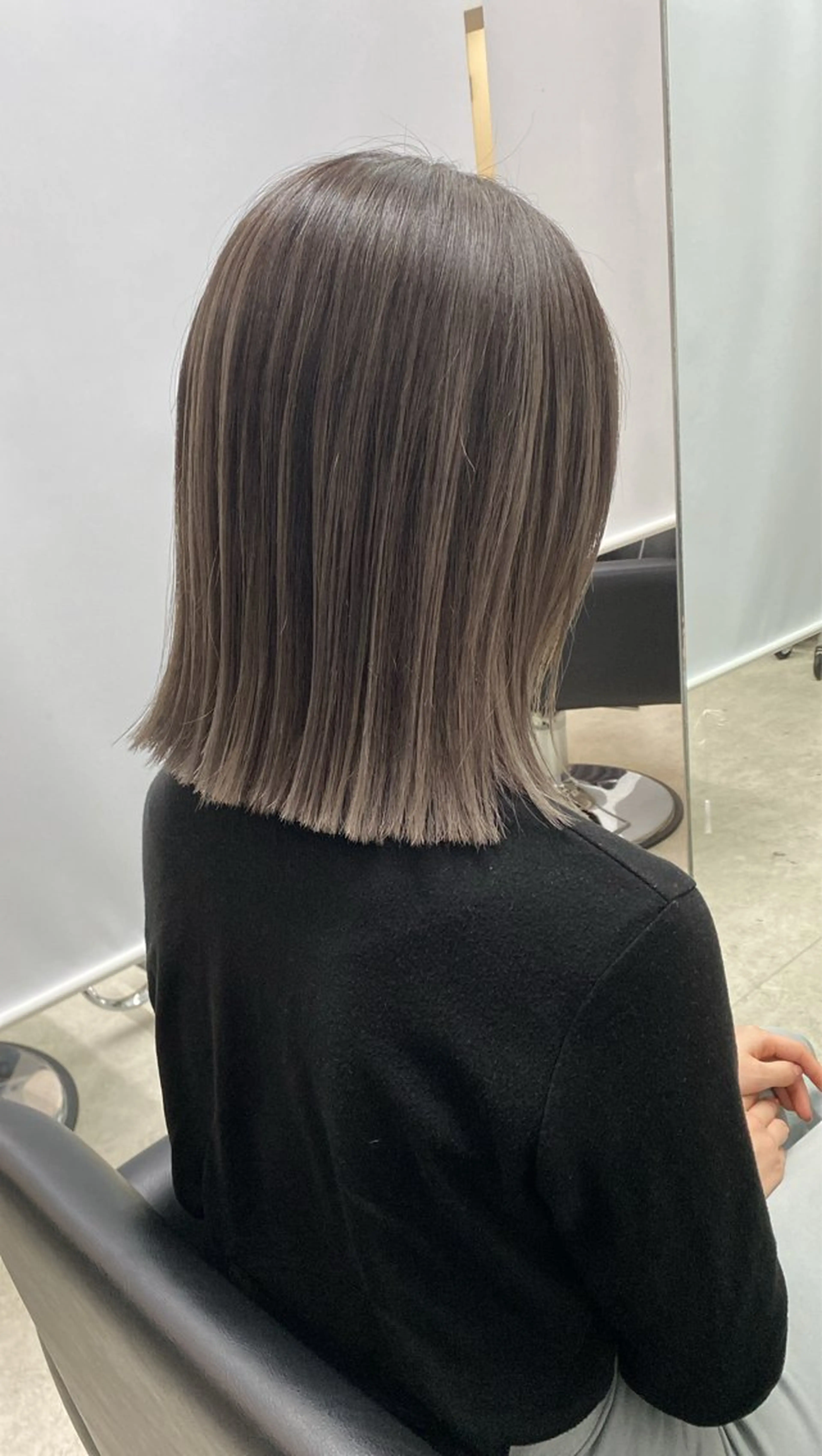 ミディアム カラー カット ヘアカラー ハイライト、レイヤー カット/西梅田/中西のヘアスタイル