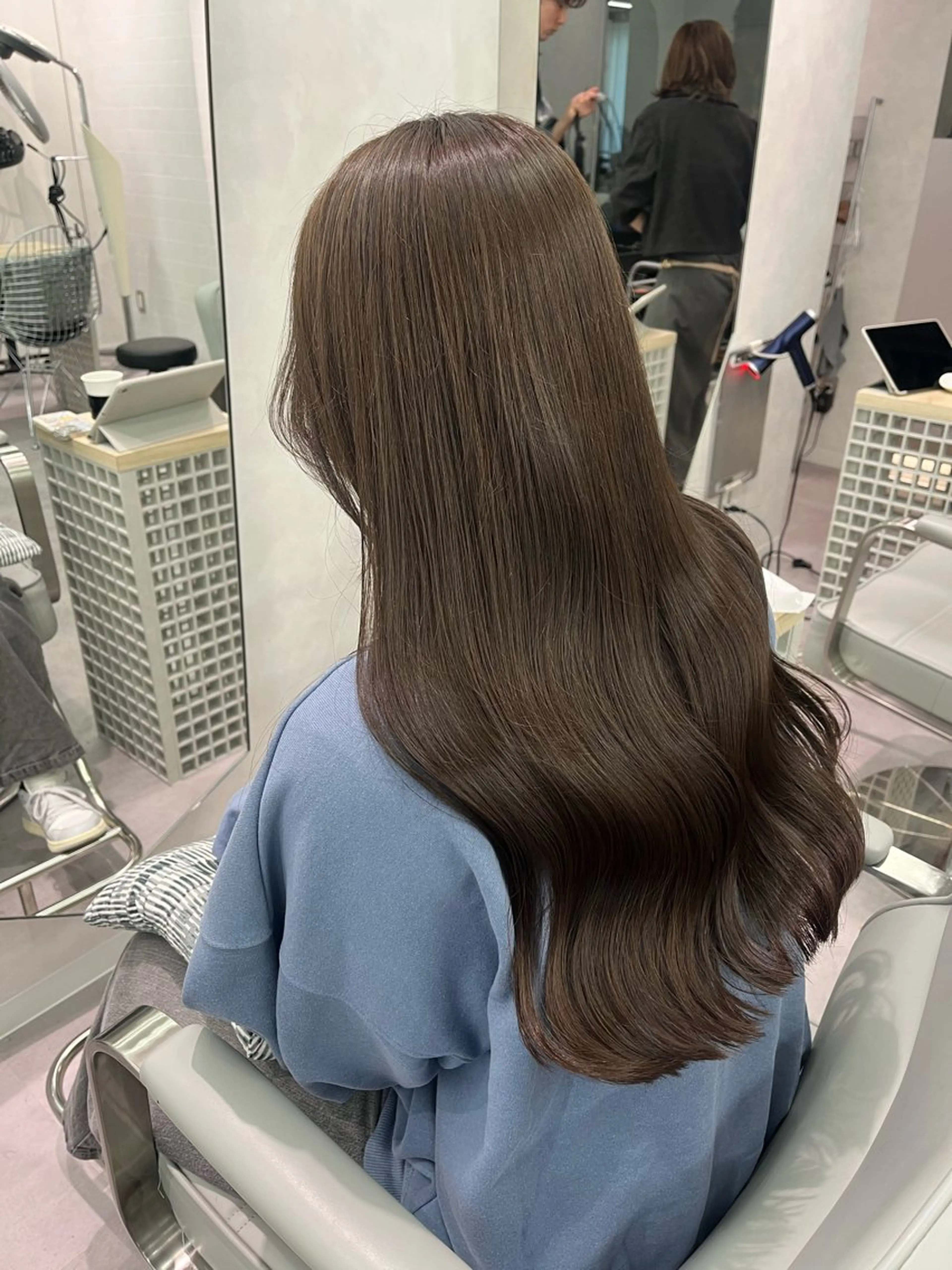 ロング カラー カット ヘアカラー トリートメント mizuho🐈⬛ 艶髪¦ダークトーンのヘアスタイル