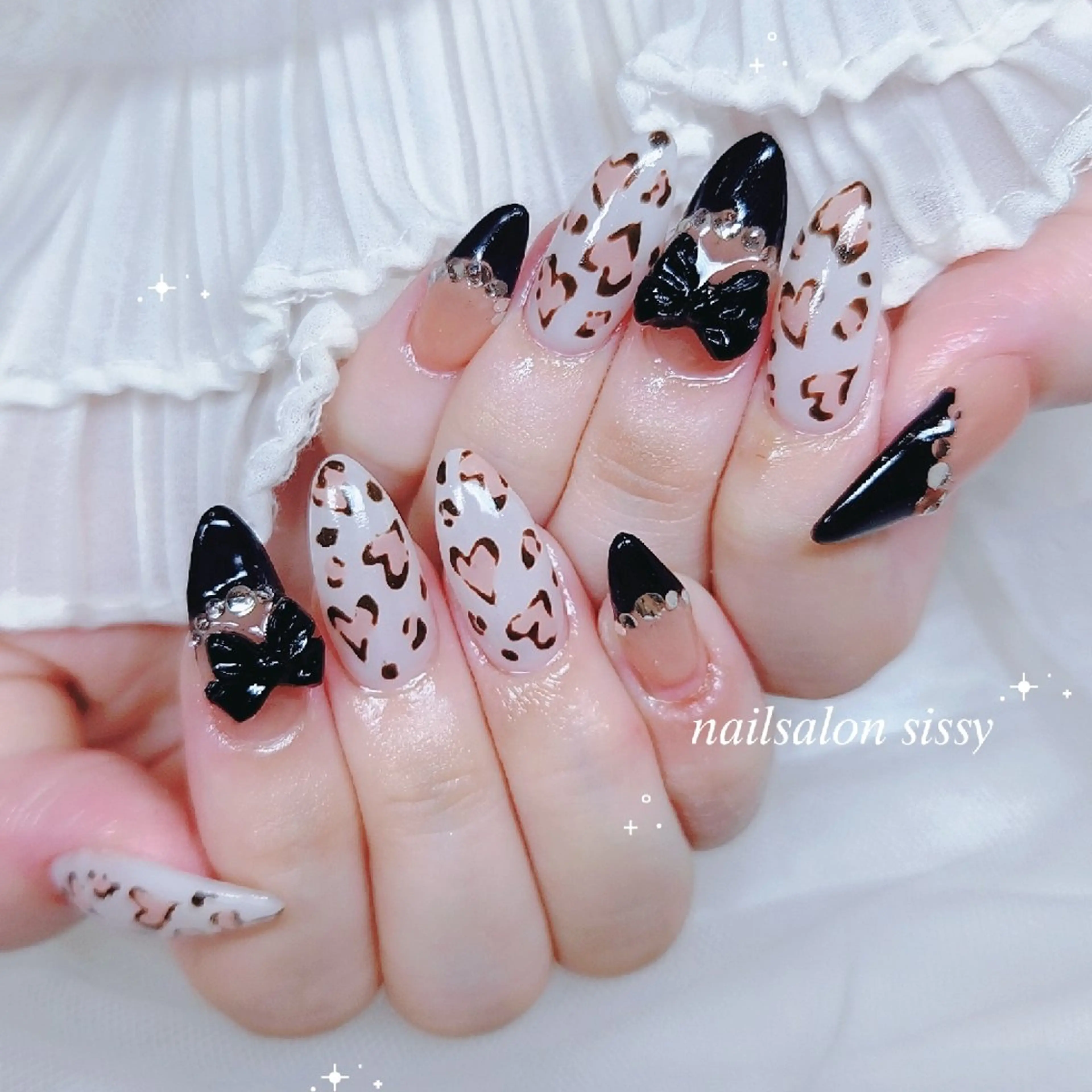 ネイル ハンドネイル sissy hatsuneのネイルデザイン