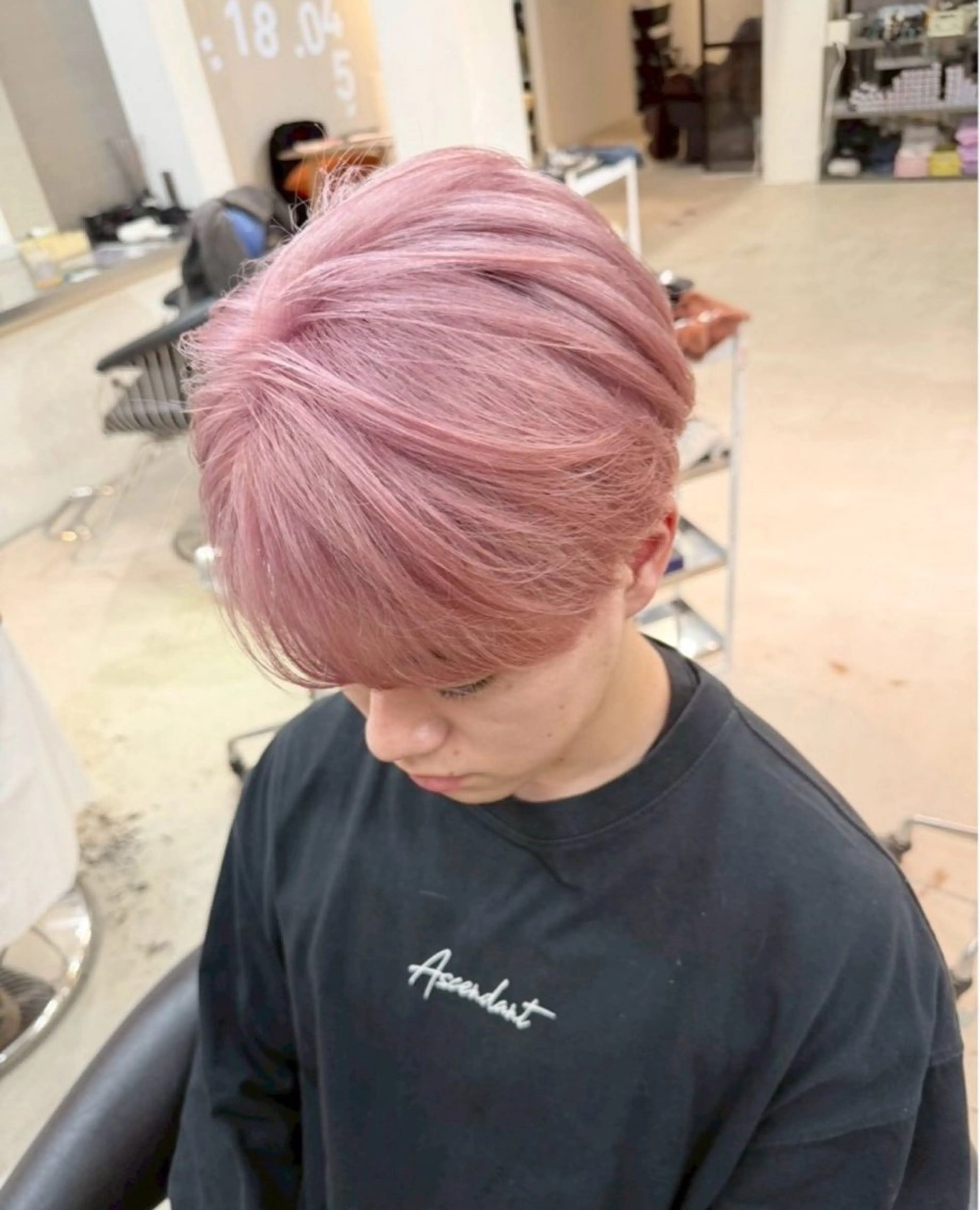 ショート ヘアカラー nanami lucktokyoのヘアスタイル
