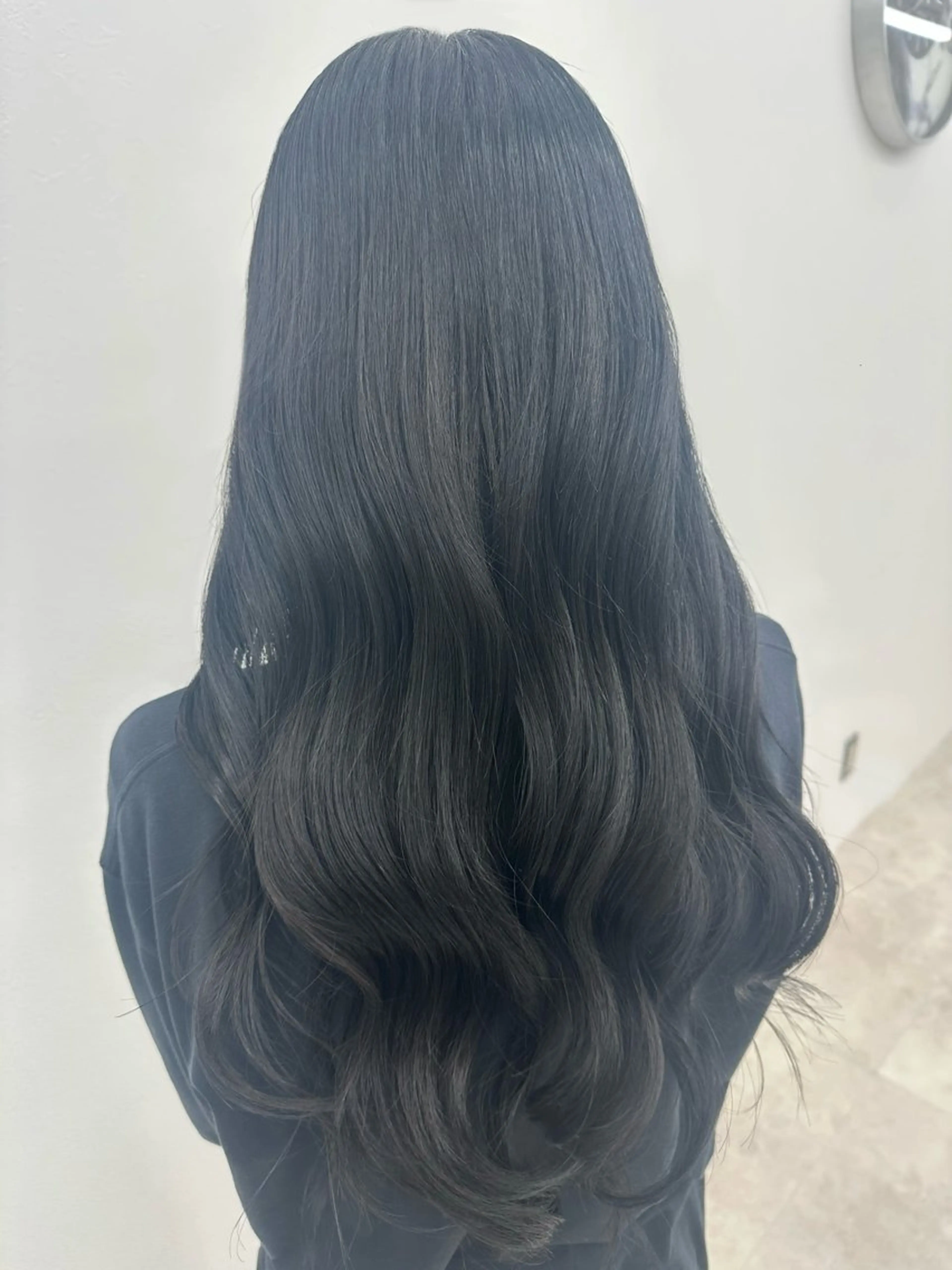 ロング 市川 栖々子のヘアスタイル