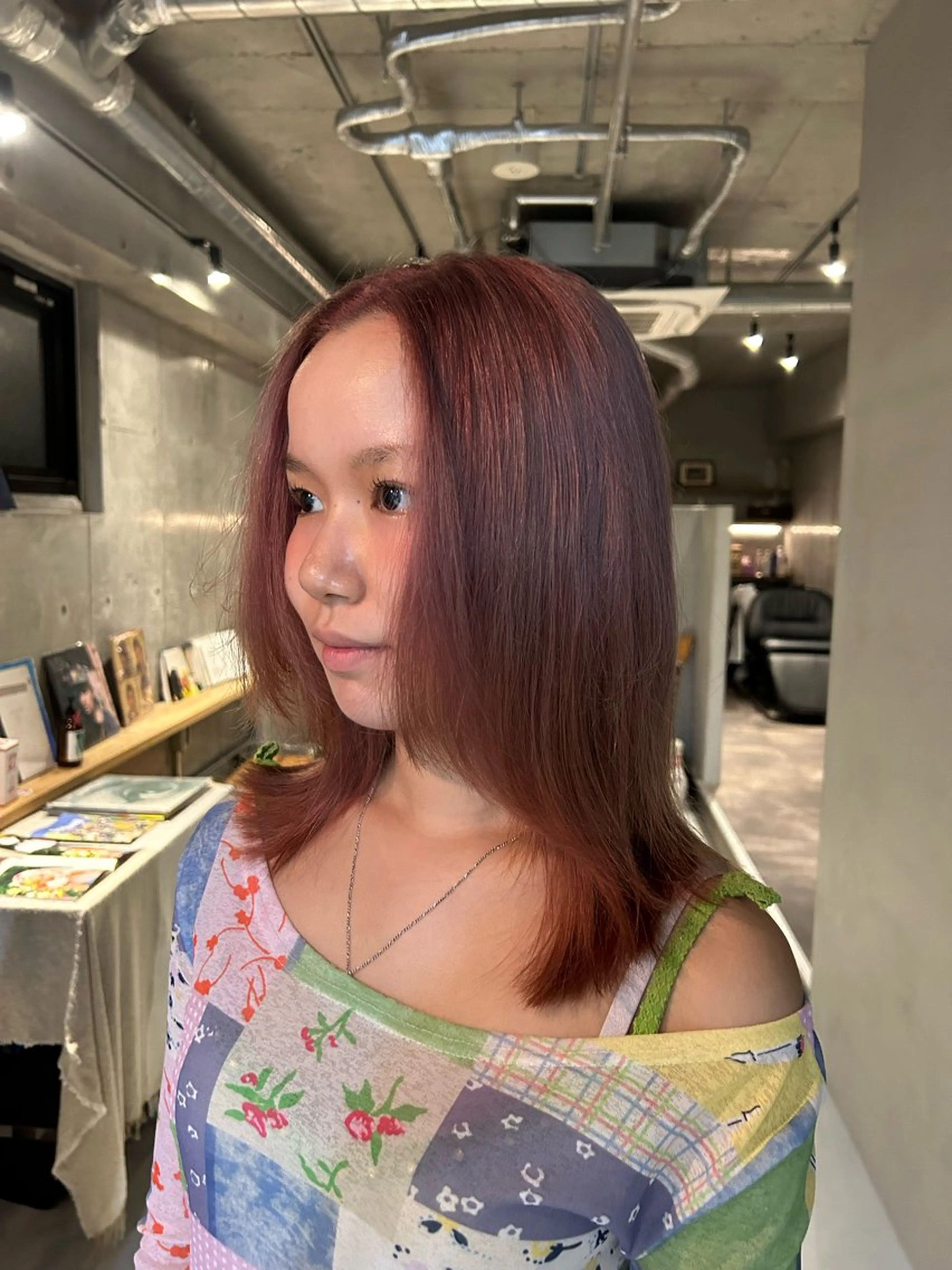カラー 石原 実のヘアスタイル