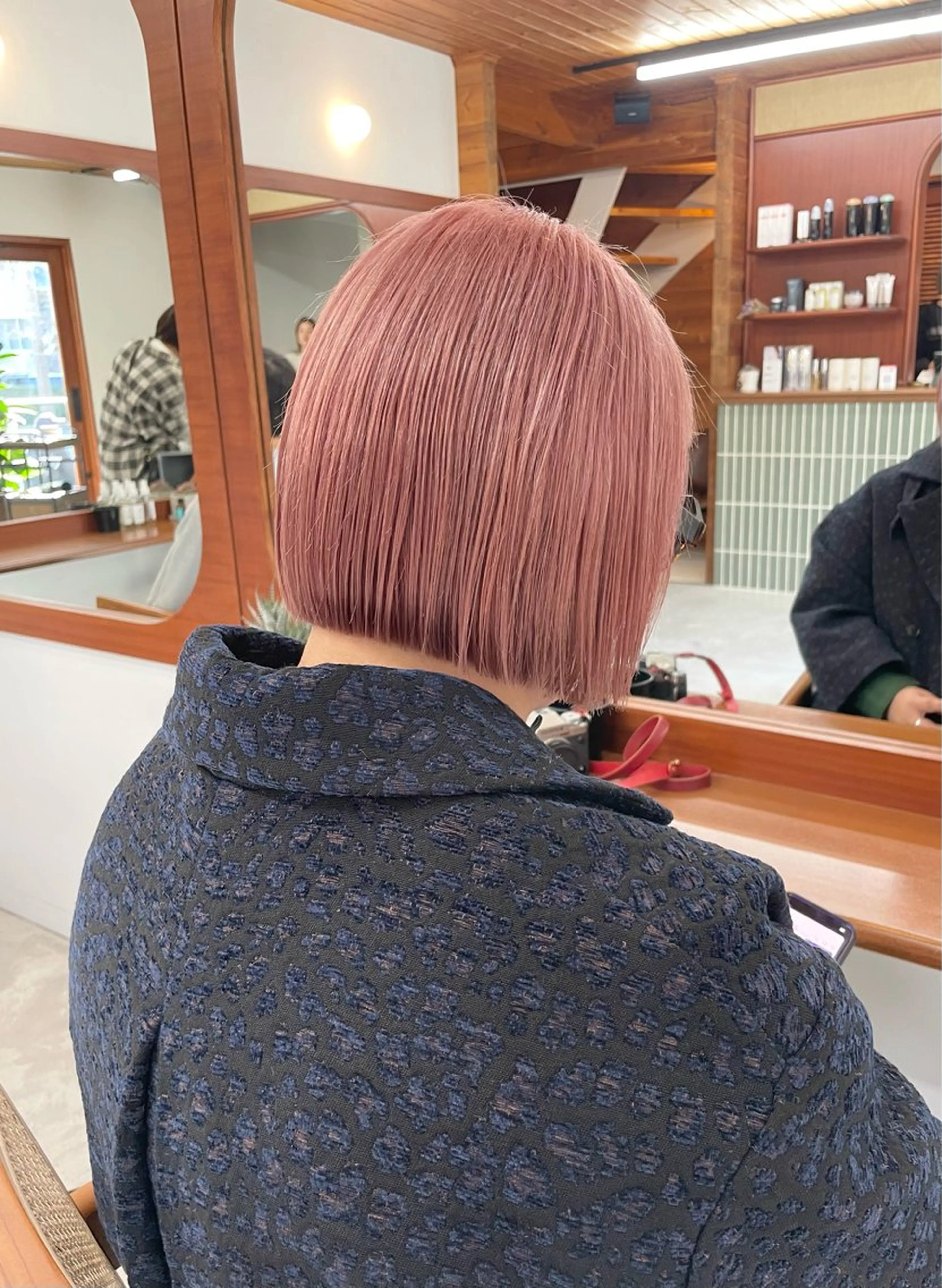 ショート カラー ピンクカラー ボブ 五十嵐 雄毅のヘアスタイル