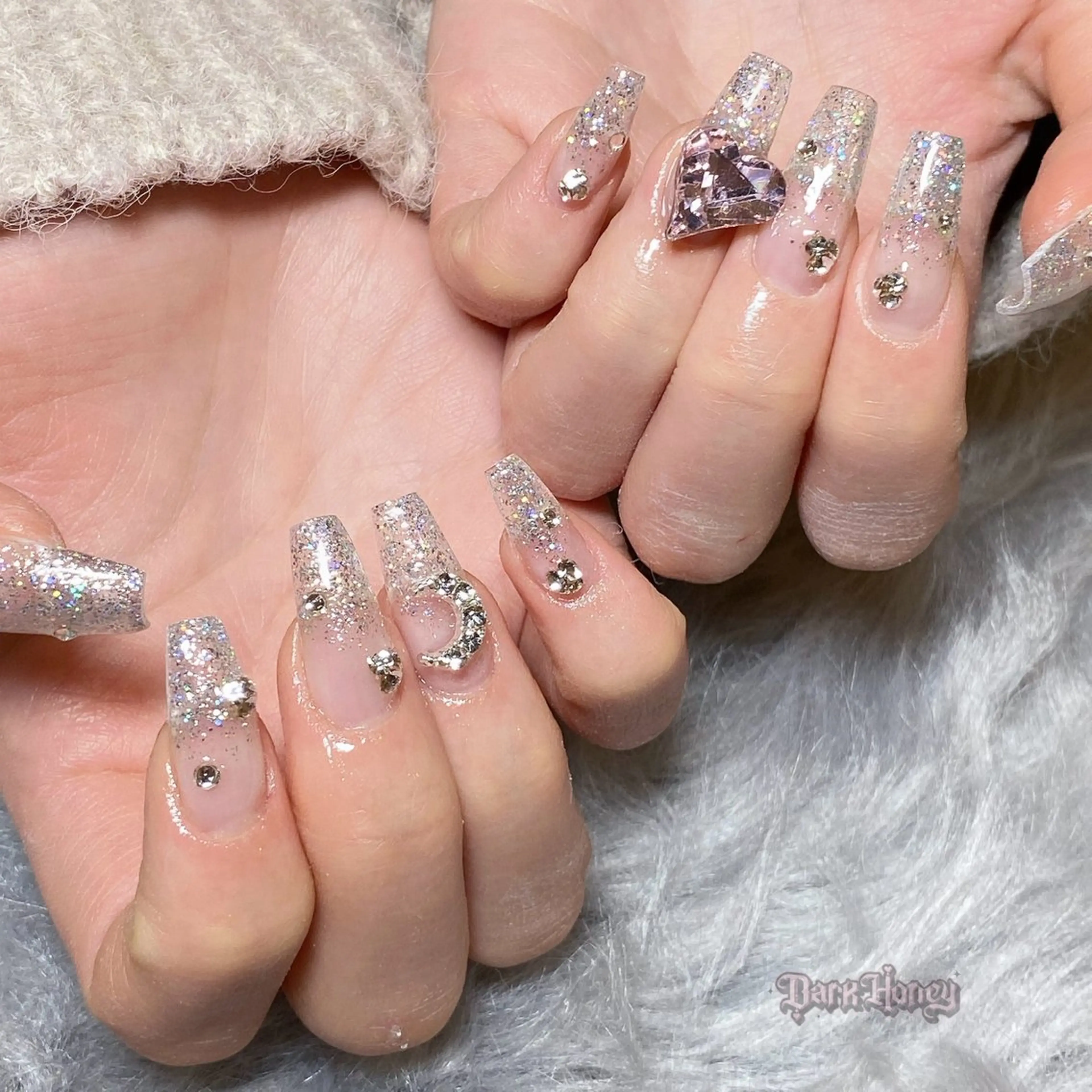 ネイル ハンドネイル Dark honey スカルプ専門原宿店のネイルデザイン