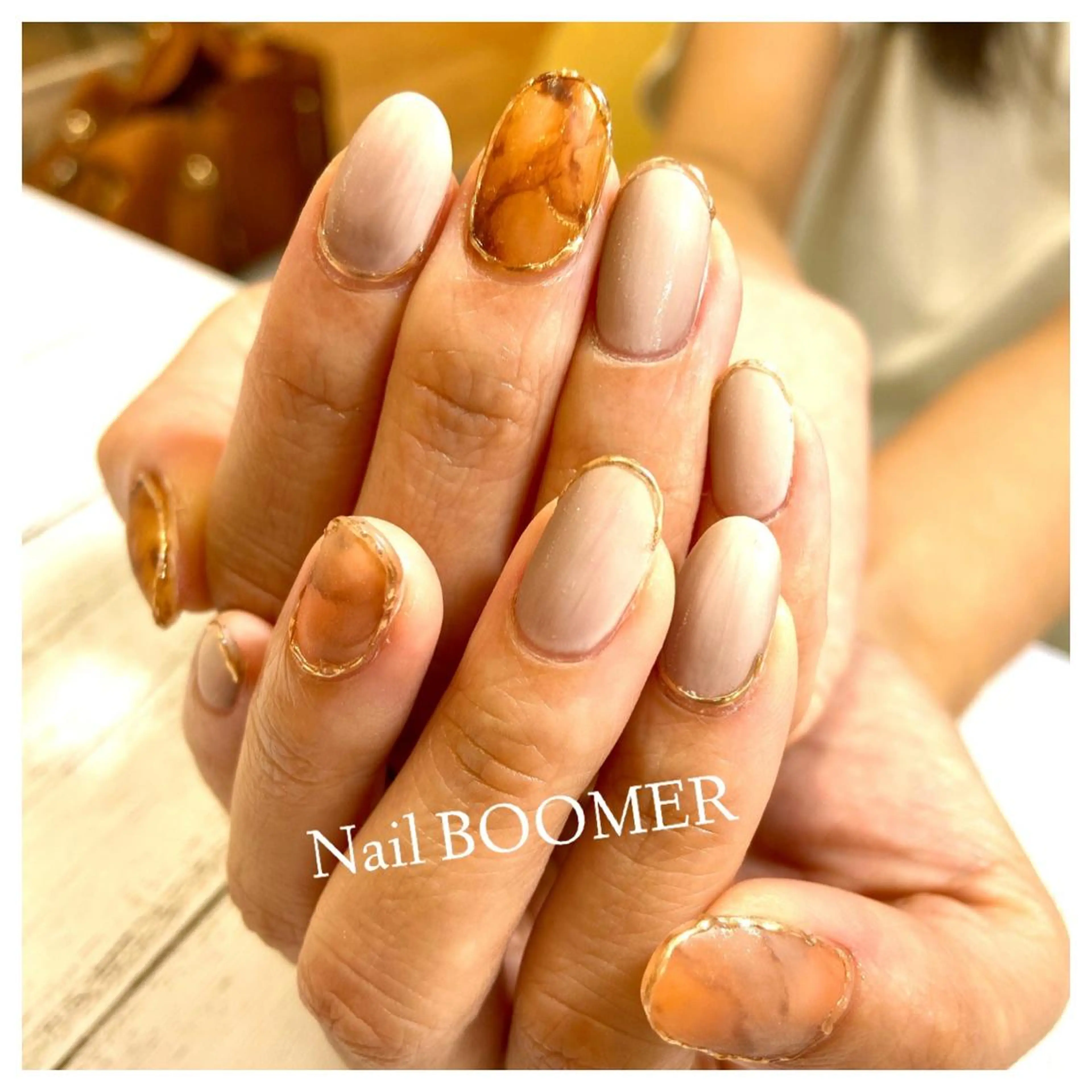 ネイル ハンドネイル フットネイル ネイル ブーマーのネイルデザイン