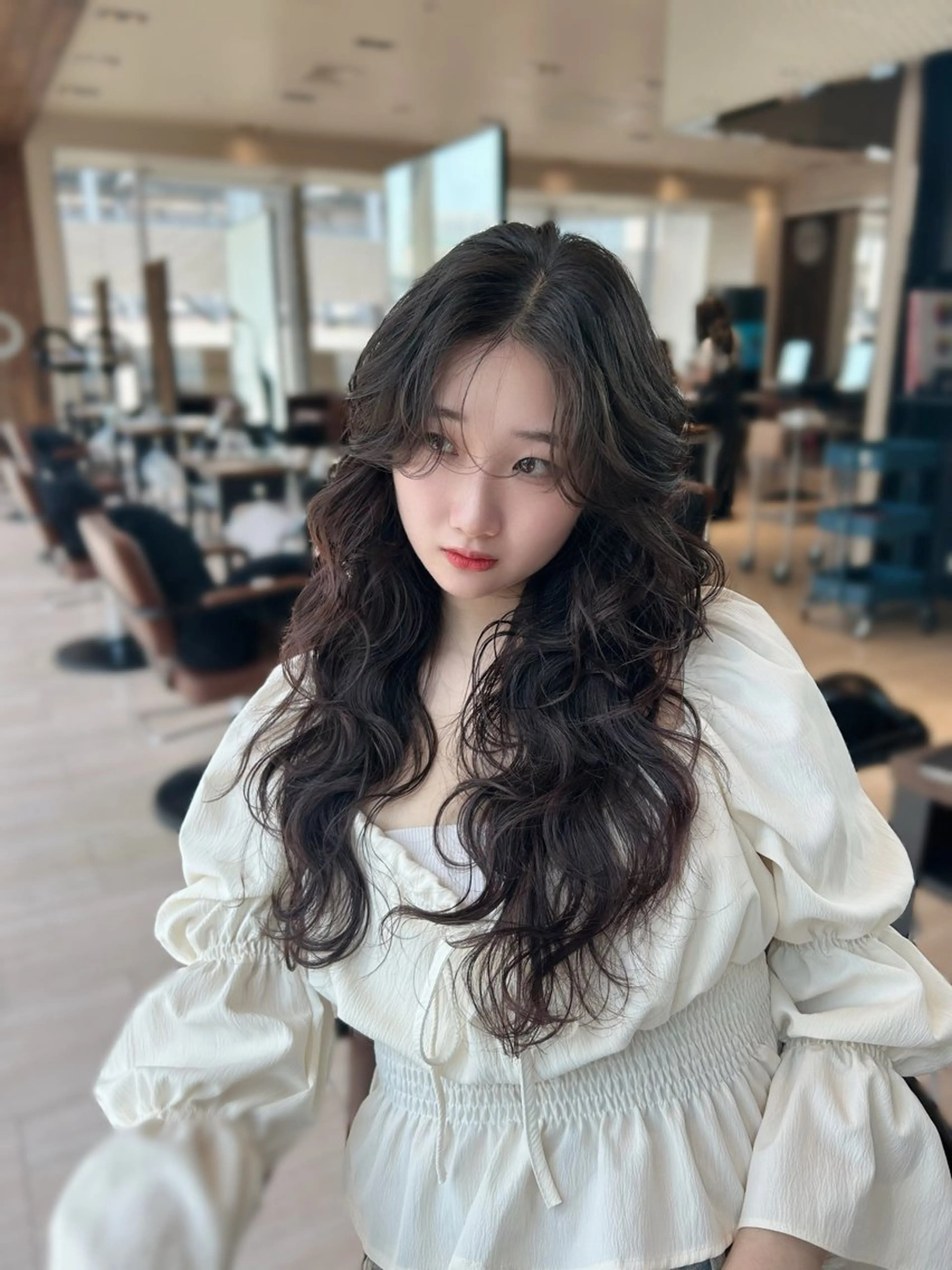 ロング カット ヘアカラー トリートメント 🎀大竹美侑／顔まわ りカット／レイヤーのヘアスタイル