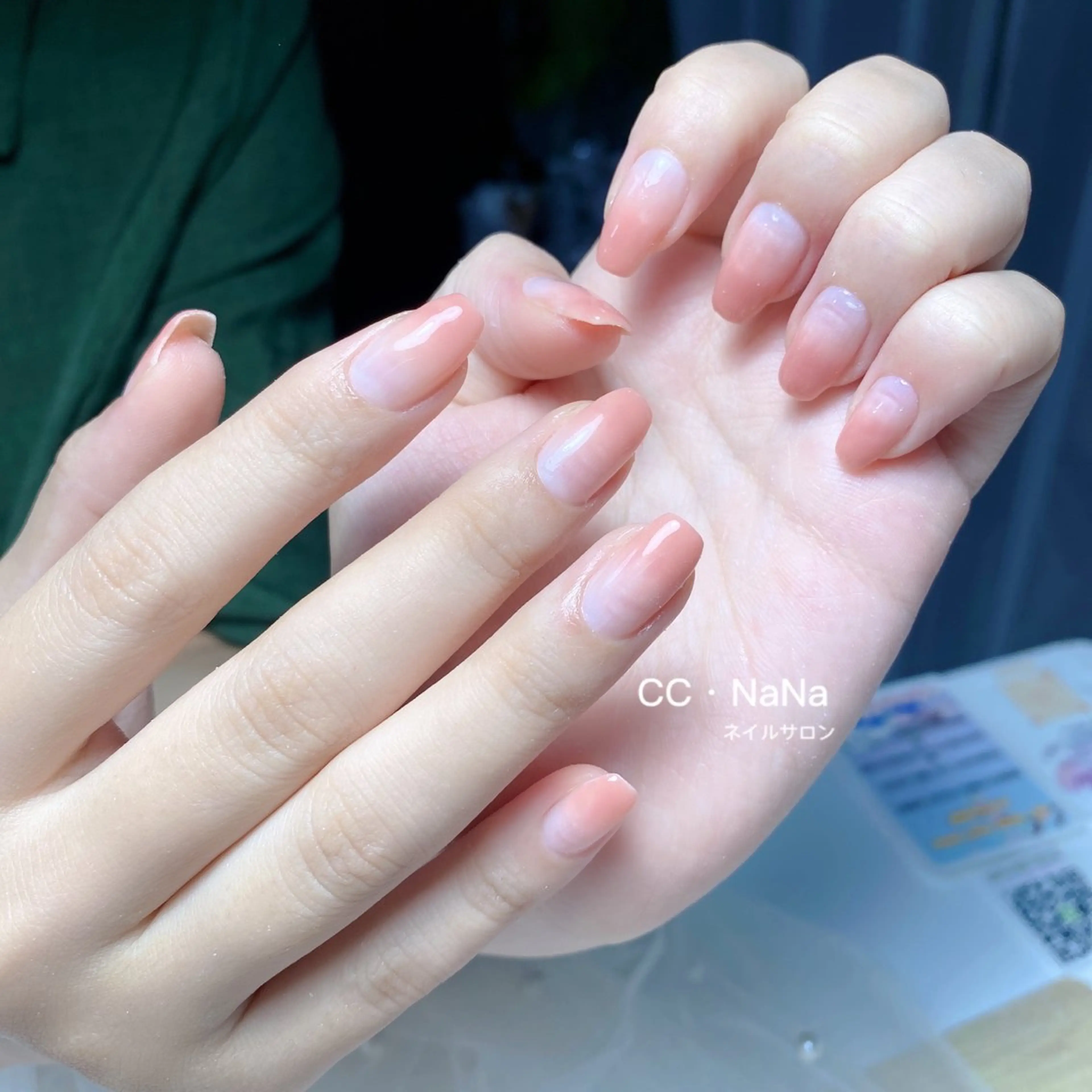 ネイル ハンドネイル 💎CC・NaNa 韓国風ネイル🌙Cのネイルデザイン