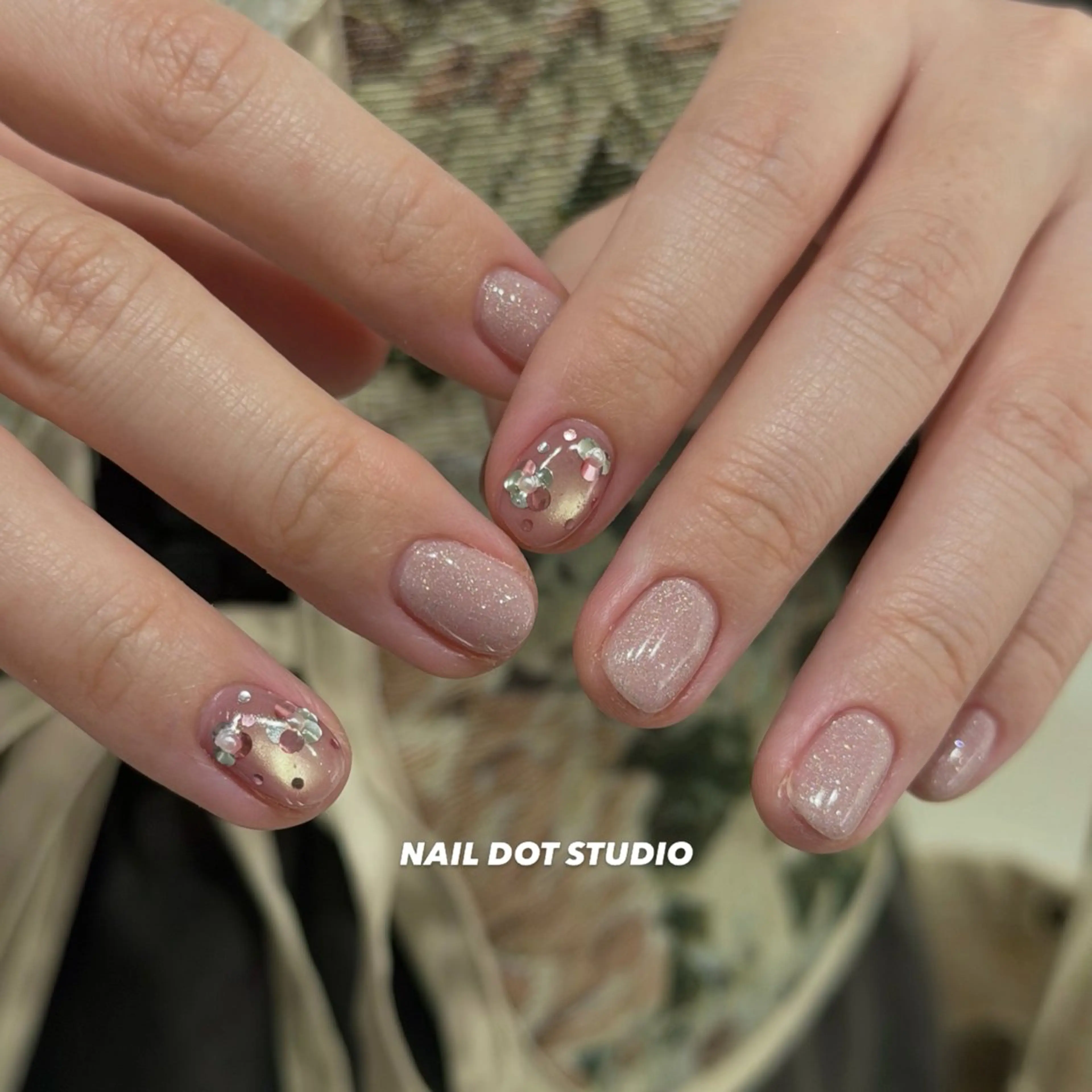 ネイル ハンドネイル NAIL DOT STUDIO aiのネイルデザイン