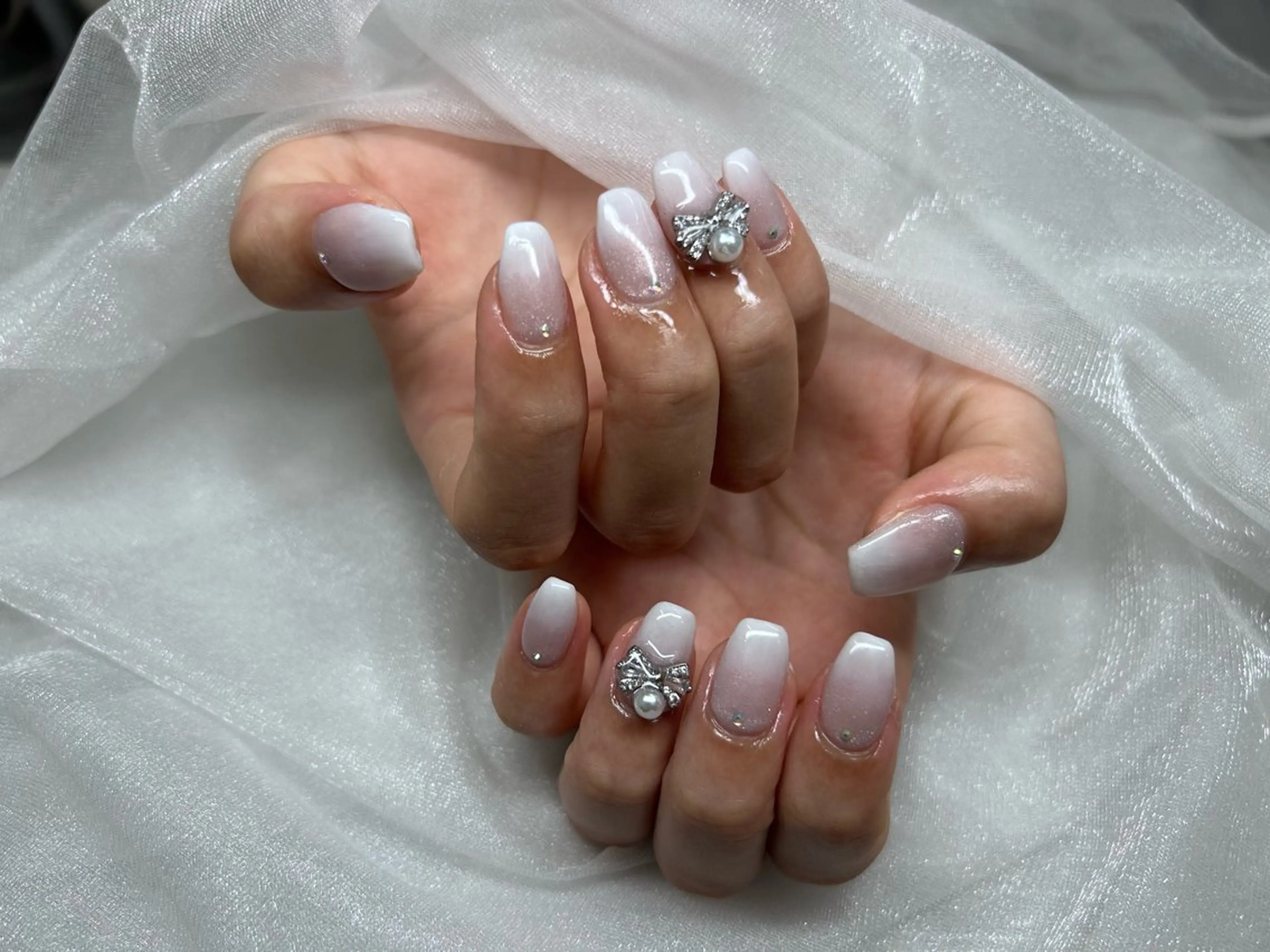 ネイル 持ち込み 加藤 楓子のネイルデザイン