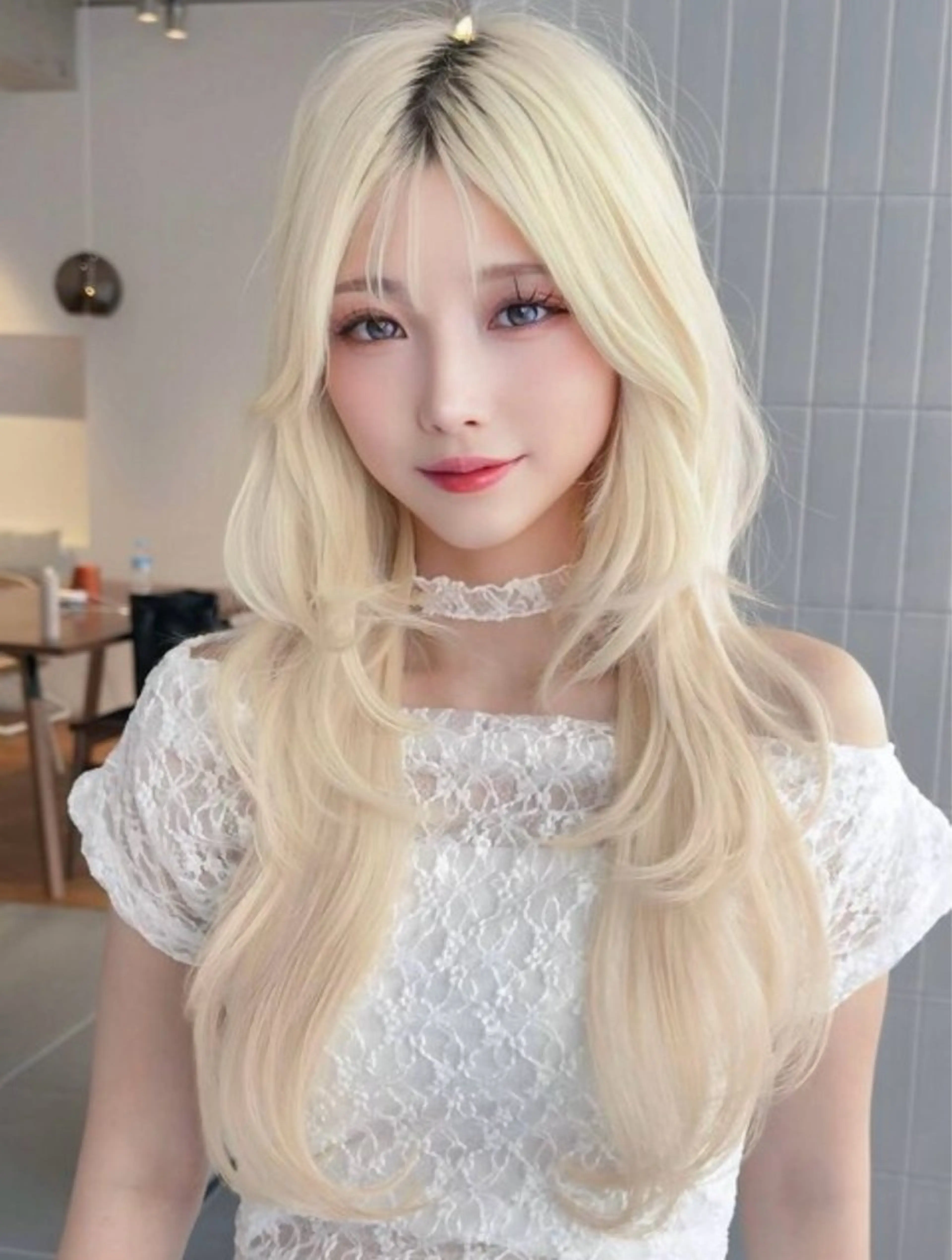 【ブリーチ人気No.1✨】ケアブリーチ+まろやか透明感Wカラー(ミルクティー/グレージュ)の写真
