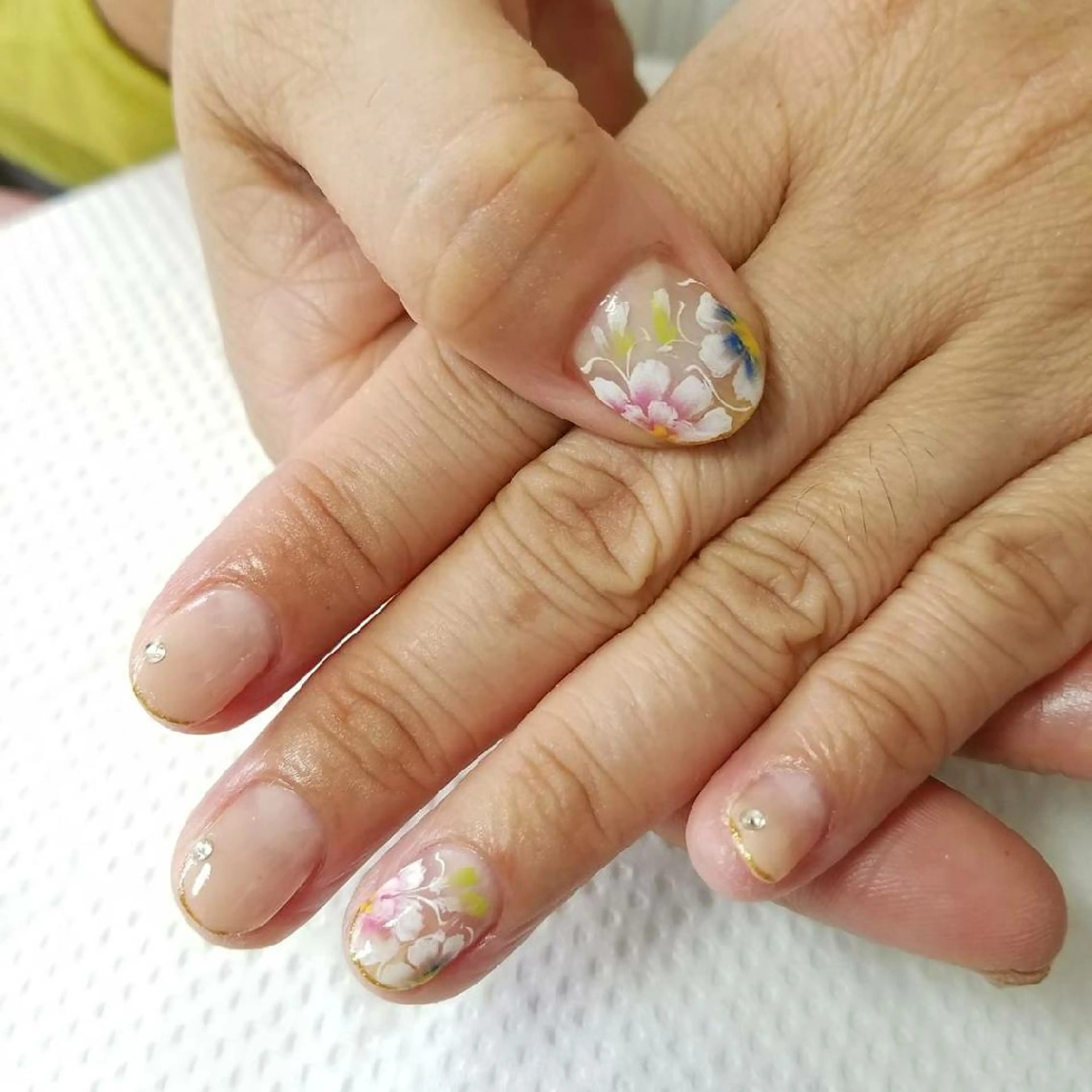 ネイル フラワーネイル グラデーション Yori 　　　のマツエク・マツパデザイン
