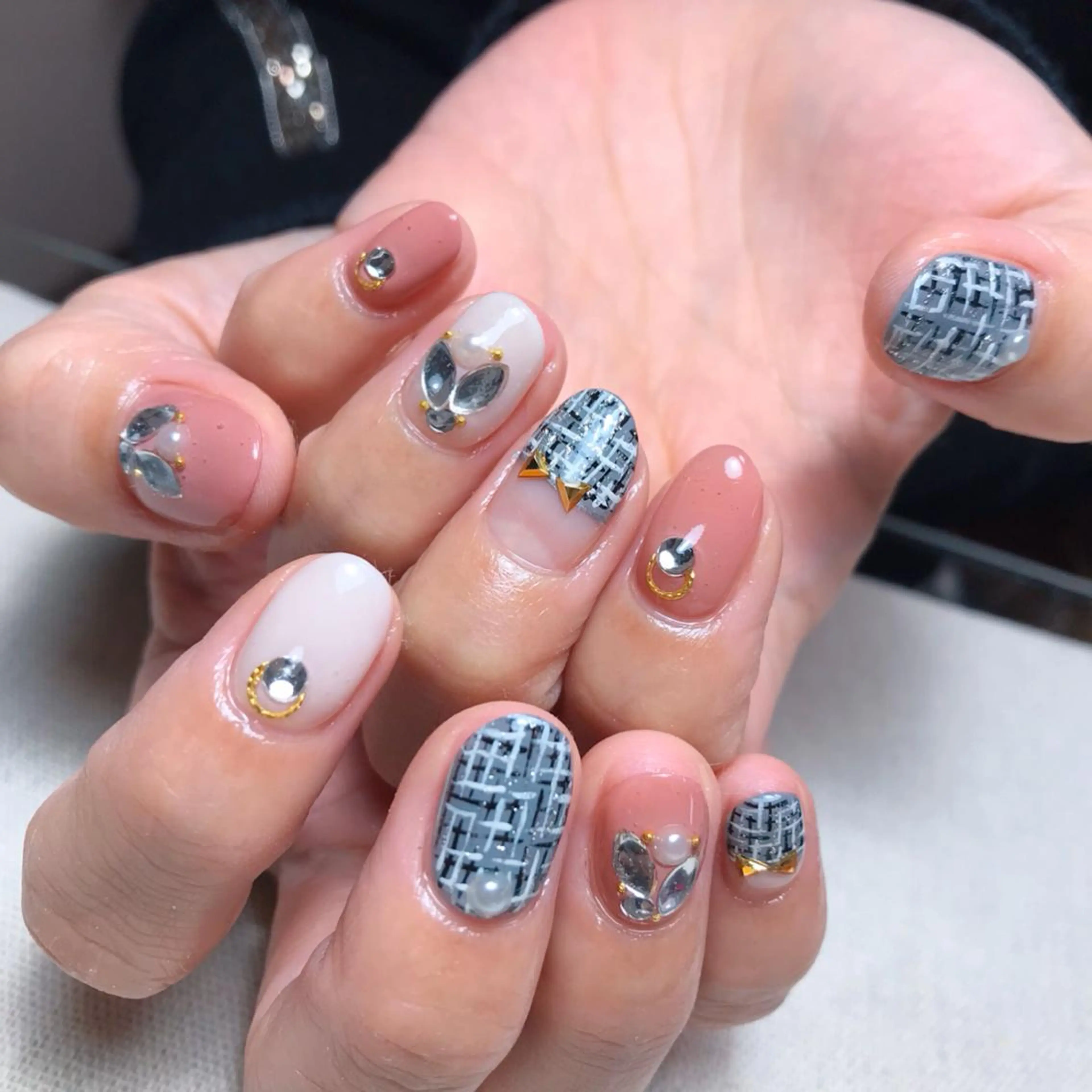 ネイル ハンドネイル 💅chainail _aiのネイルデザイン