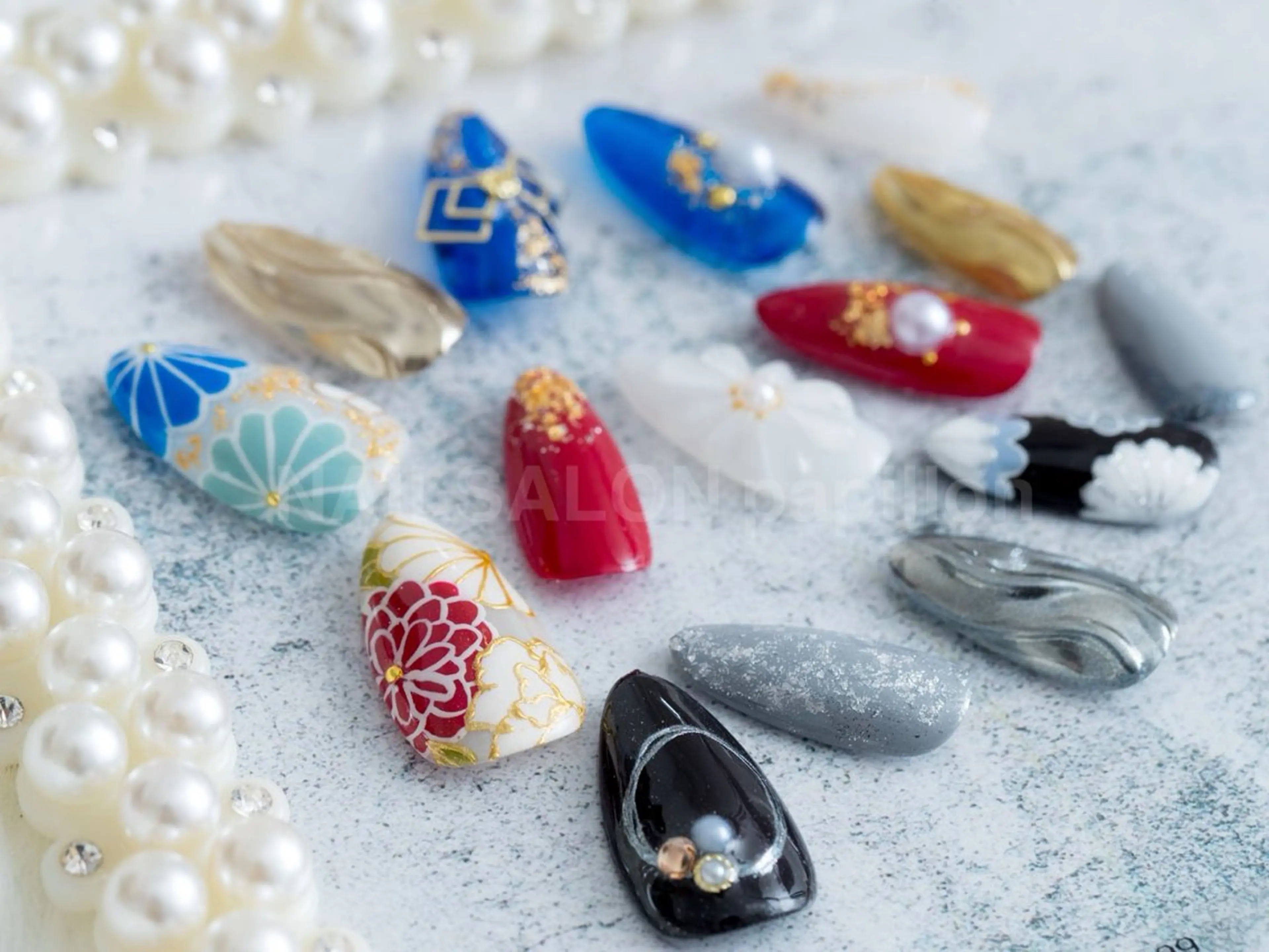 ネイル 成人式 NAILSALON papillonのネイルデザイン