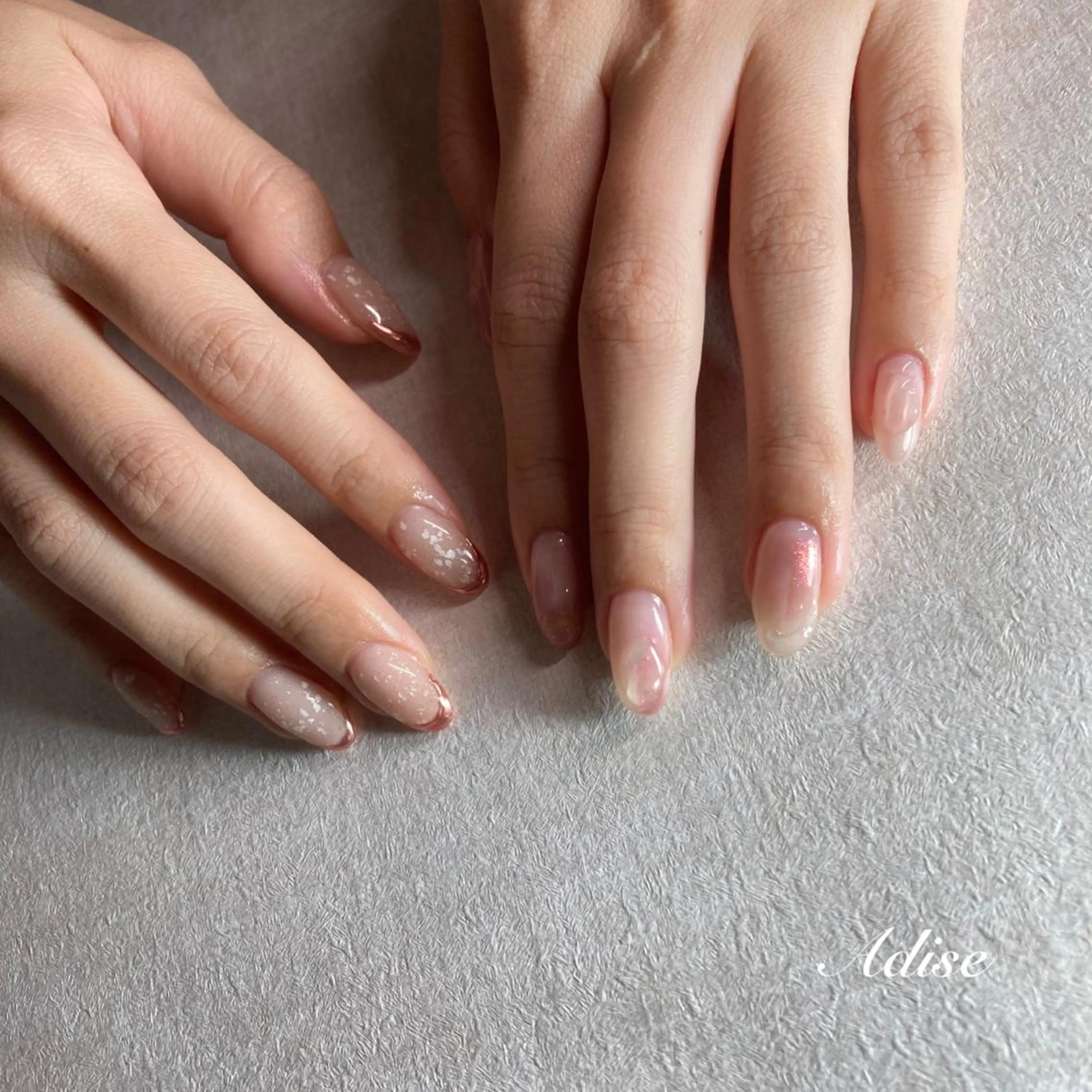 ネイル フレンチネイル グラデーション マグネットネイル ミラーネイル ニュアンスネイル 第一印象専門サロン ADISEのエステ・リラクイメージ